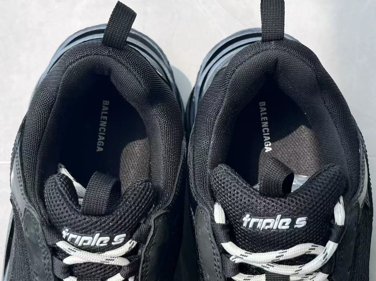 Balenciaga Balenciaga Black Lowtop Sneakers 10 Men Size US 10 / EU 43 - 9 Thumbnail