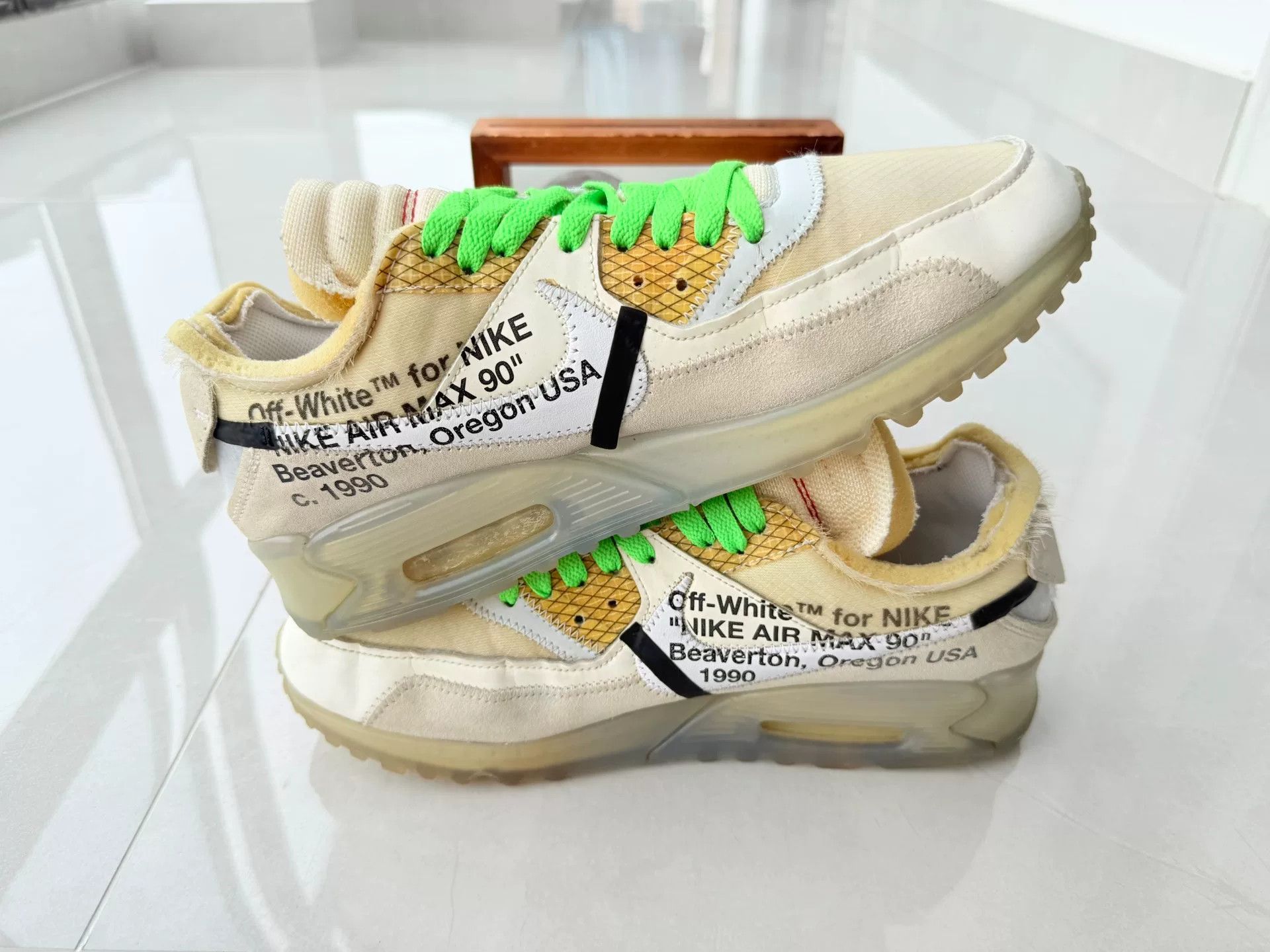 Nike Nike MAX90 White Lowtop Sneakers 9 Men Size US 9 / EU 42 - 3 Thumbnail