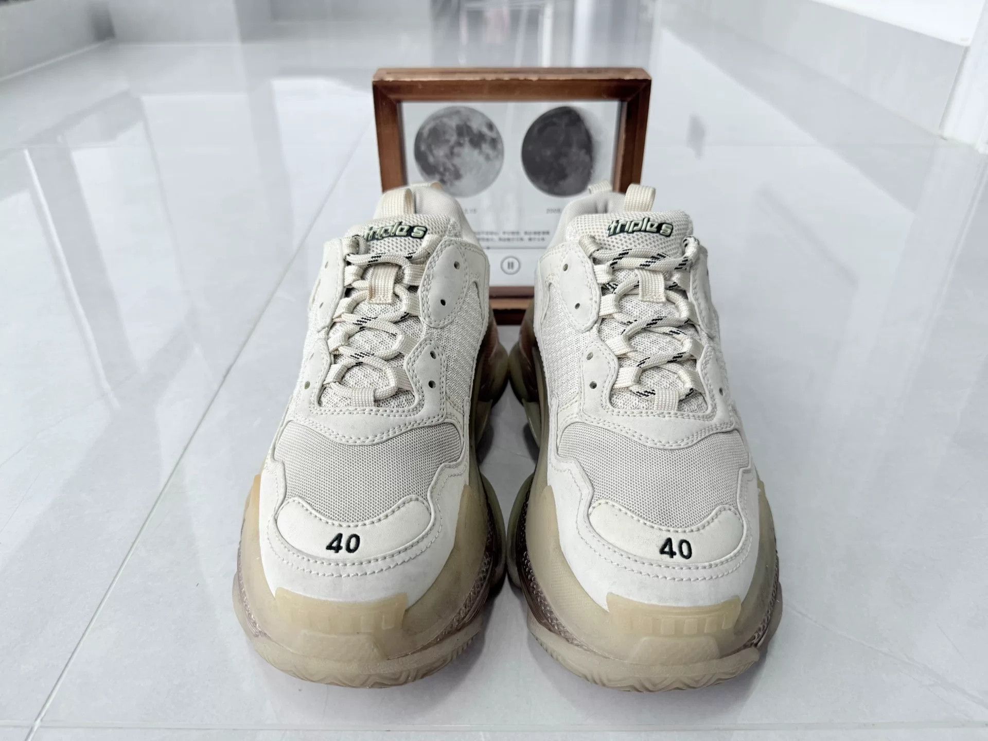 Balenciaga Balenciaga White Lowtop Sneakers 7 Men Size US 7 / EU 40 - 4 Thumbnail