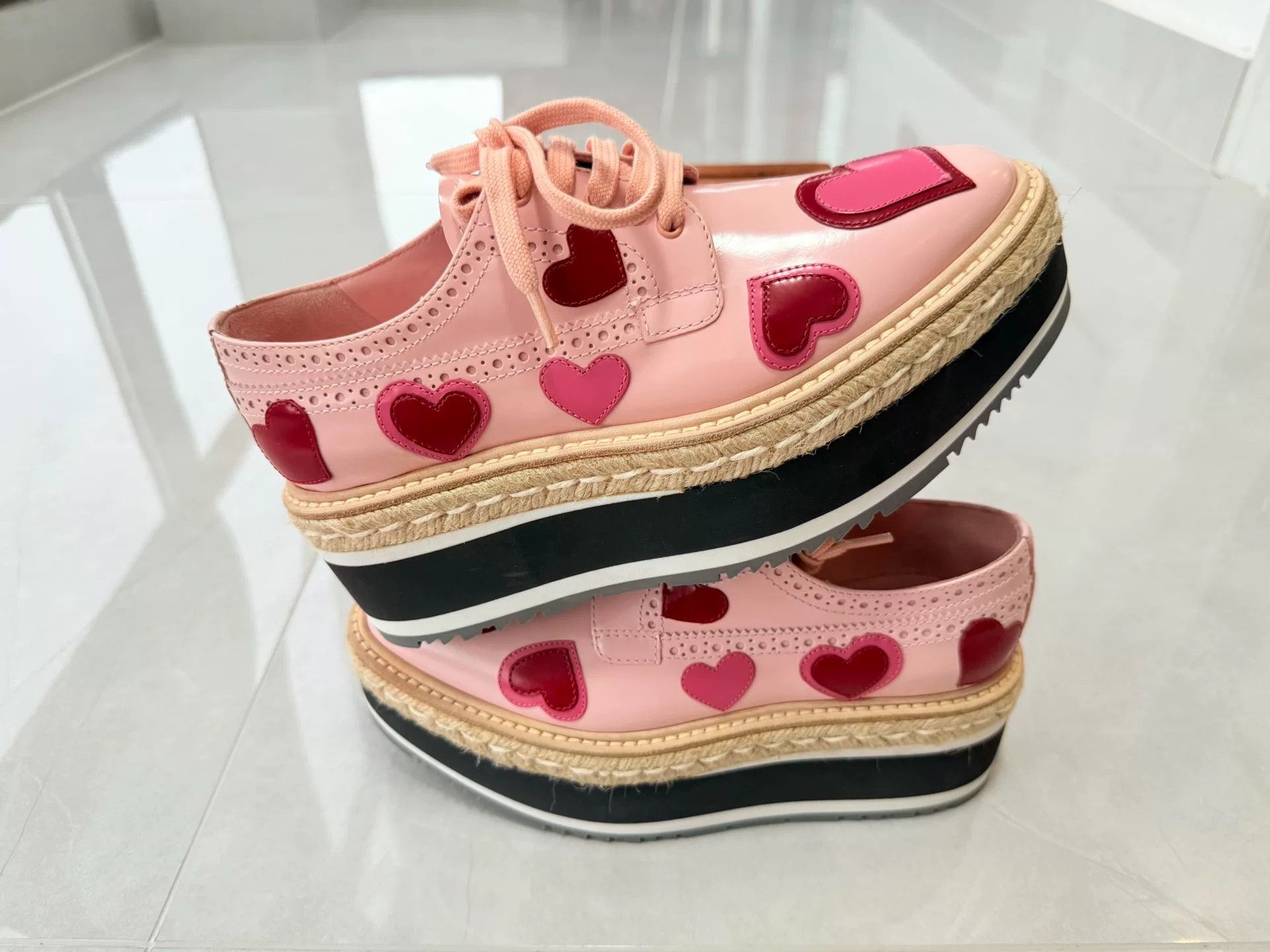 Prada Prada Pink Lowtop Sneakers it_36 Women Size US 6 / IT 36 - 2 Thumbnail