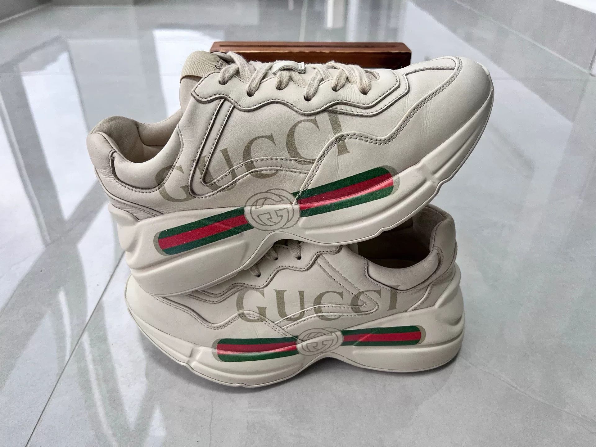Gucci Gucci Lowtop Sneakers it_35-5 Women Size US 5.5 / IT 35.5 - 2 Thumbnail