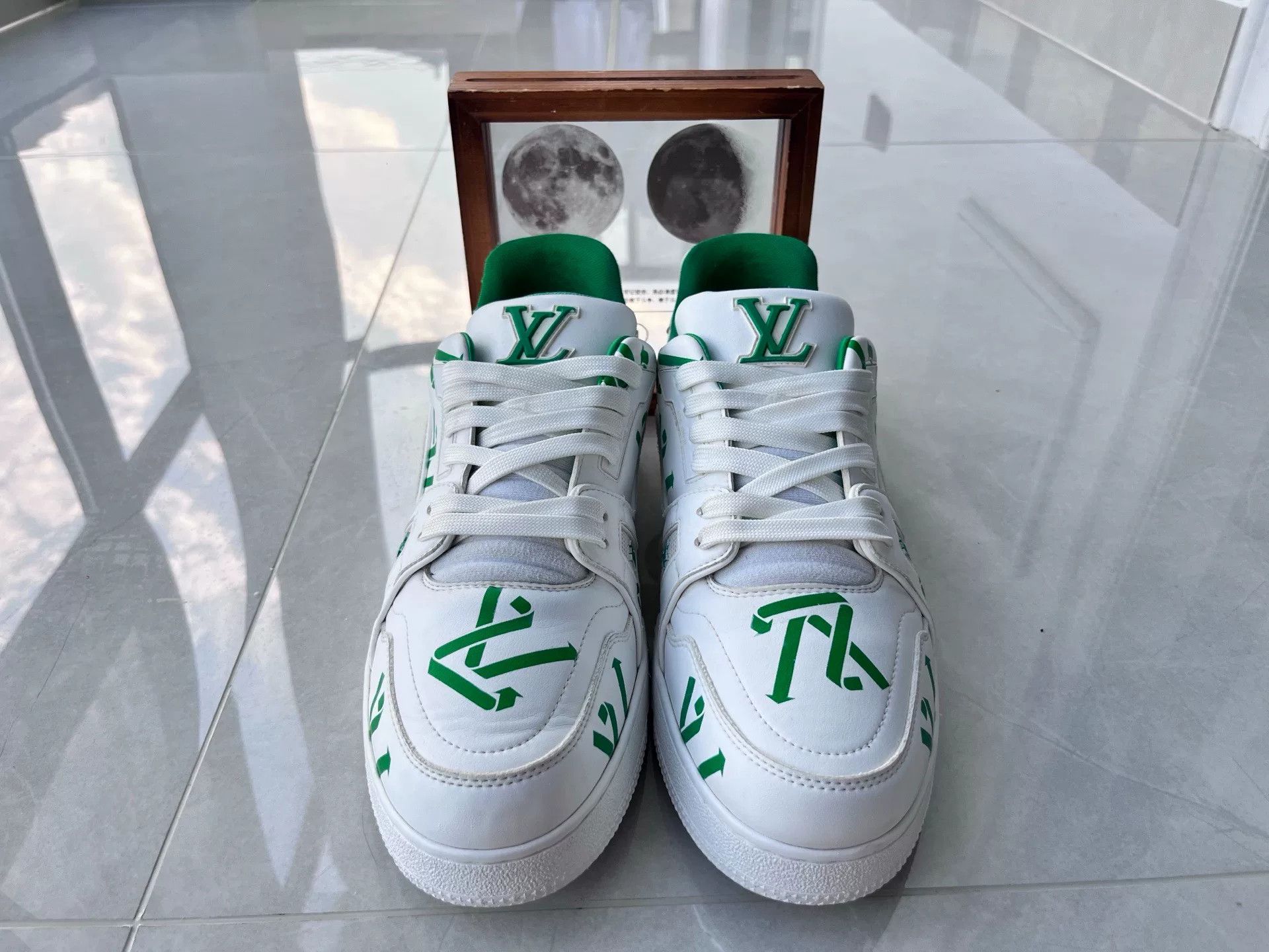 Louis Vuitton Louis Vuitton Training Green Lowtop Sneakers 10 Men Size US 10 / EU 43 - 4 Thumbnail