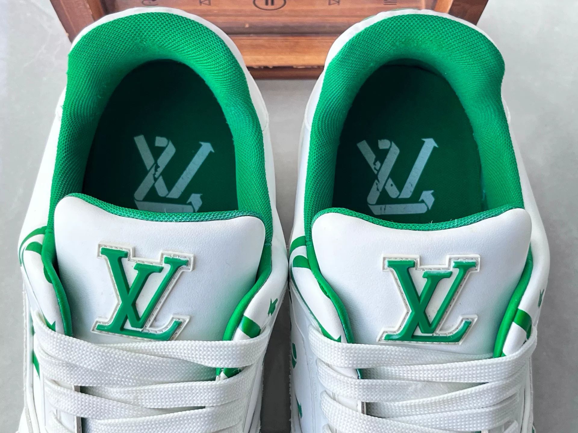 Louis Vuitton Louis Vuitton Training Green Lowtop Sneakers 10 Men Size US 10 / EU 43 - 9 Thumbnail