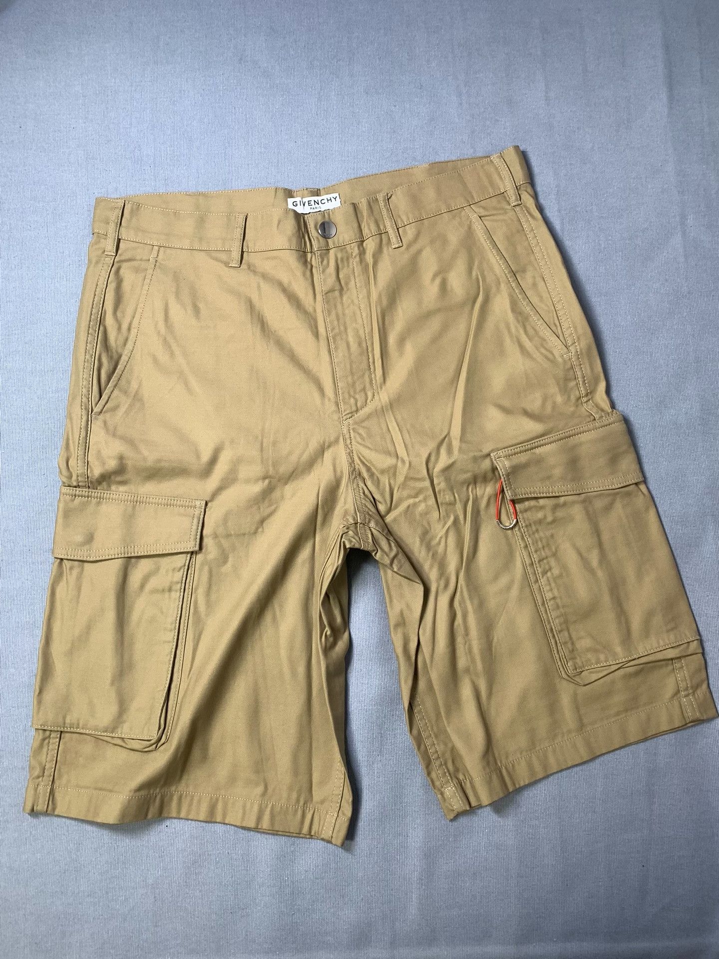 Givenchy Givenchy Khaki Cargo Shorts Size US 35 - 2 Thumbnail