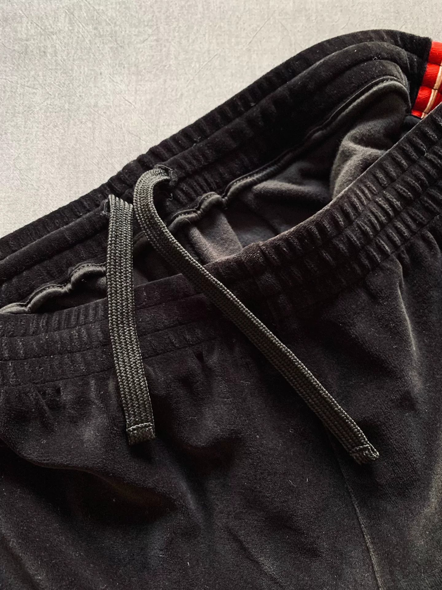 Gucci Gucci velvet shorts Size 34" / US 12 / IT 48 - 4 Thumbnail