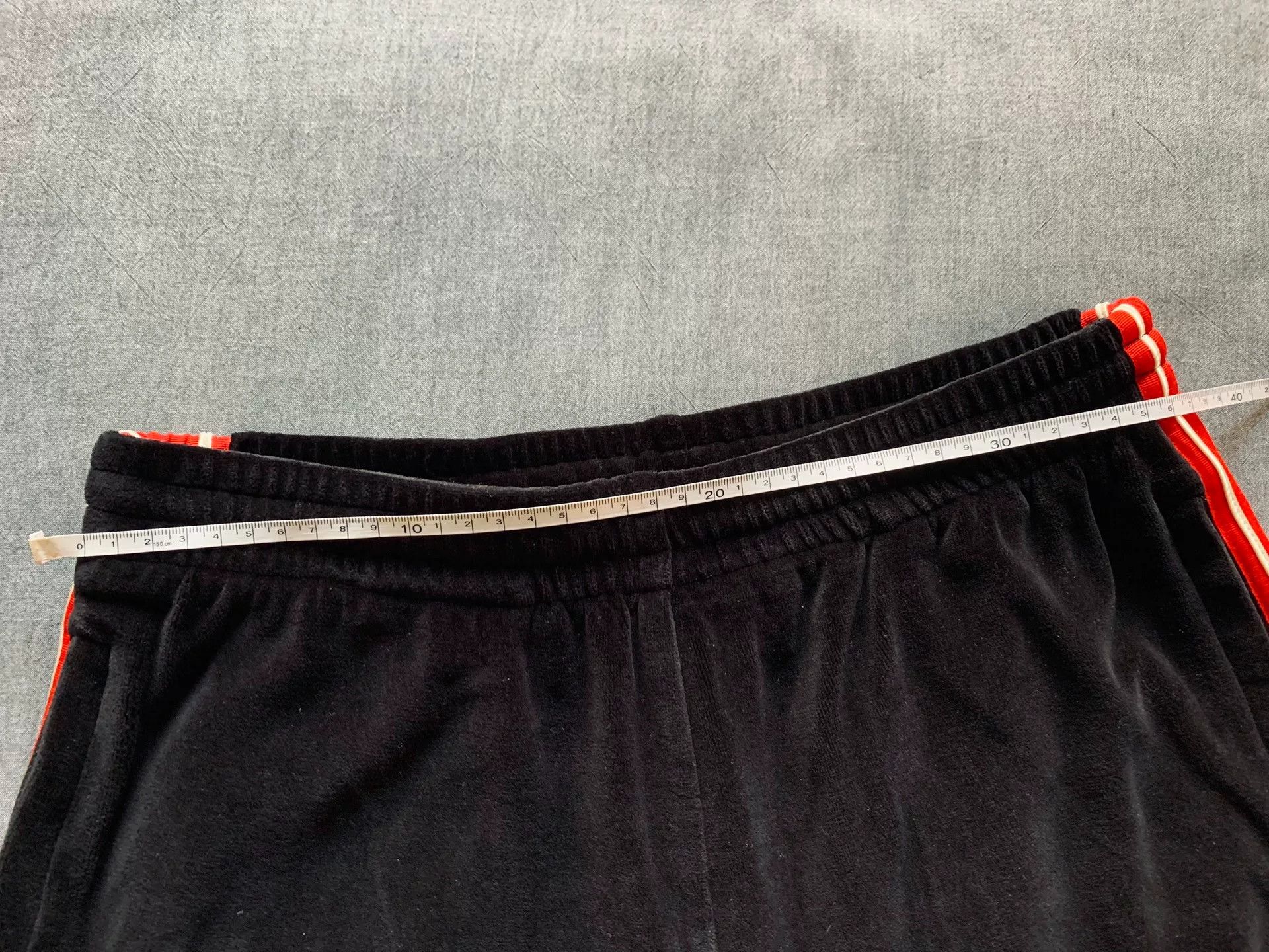Gucci Gucci velvet shorts Size 34" / US 12 / IT 48 - 7 Thumbnail