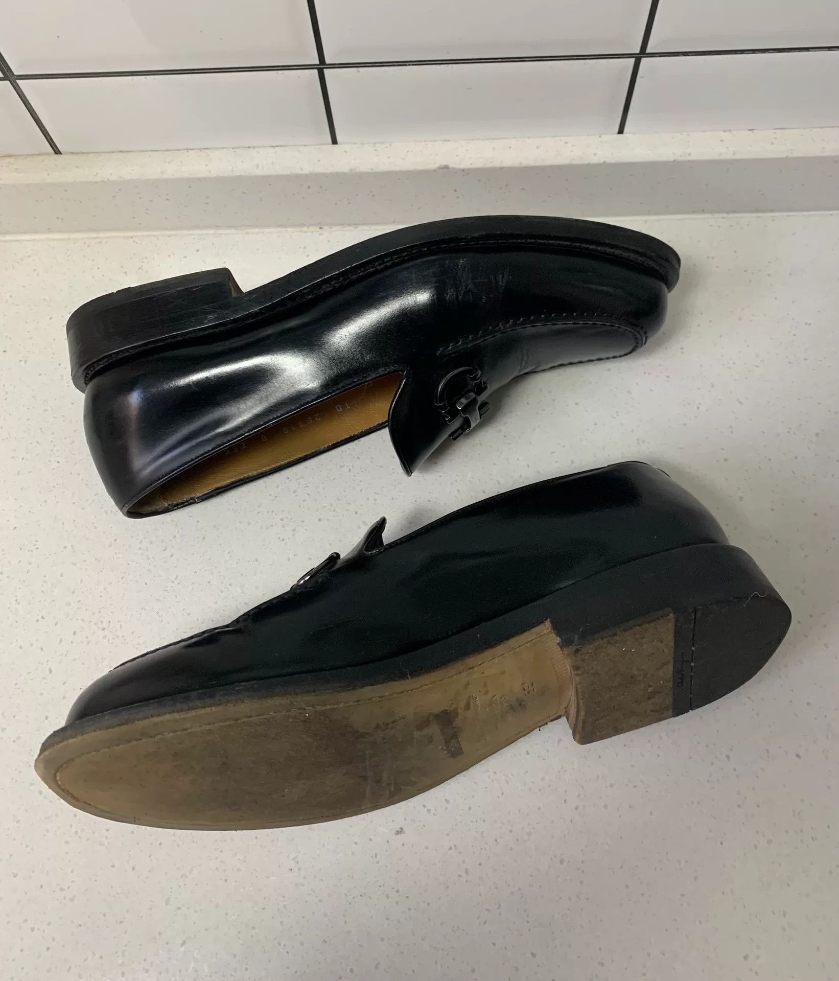 Salvatore Ferragamo Ferragamo Men's Leather Buckle Shoes Size US 8 / EU 41 - 4 Thumbnail