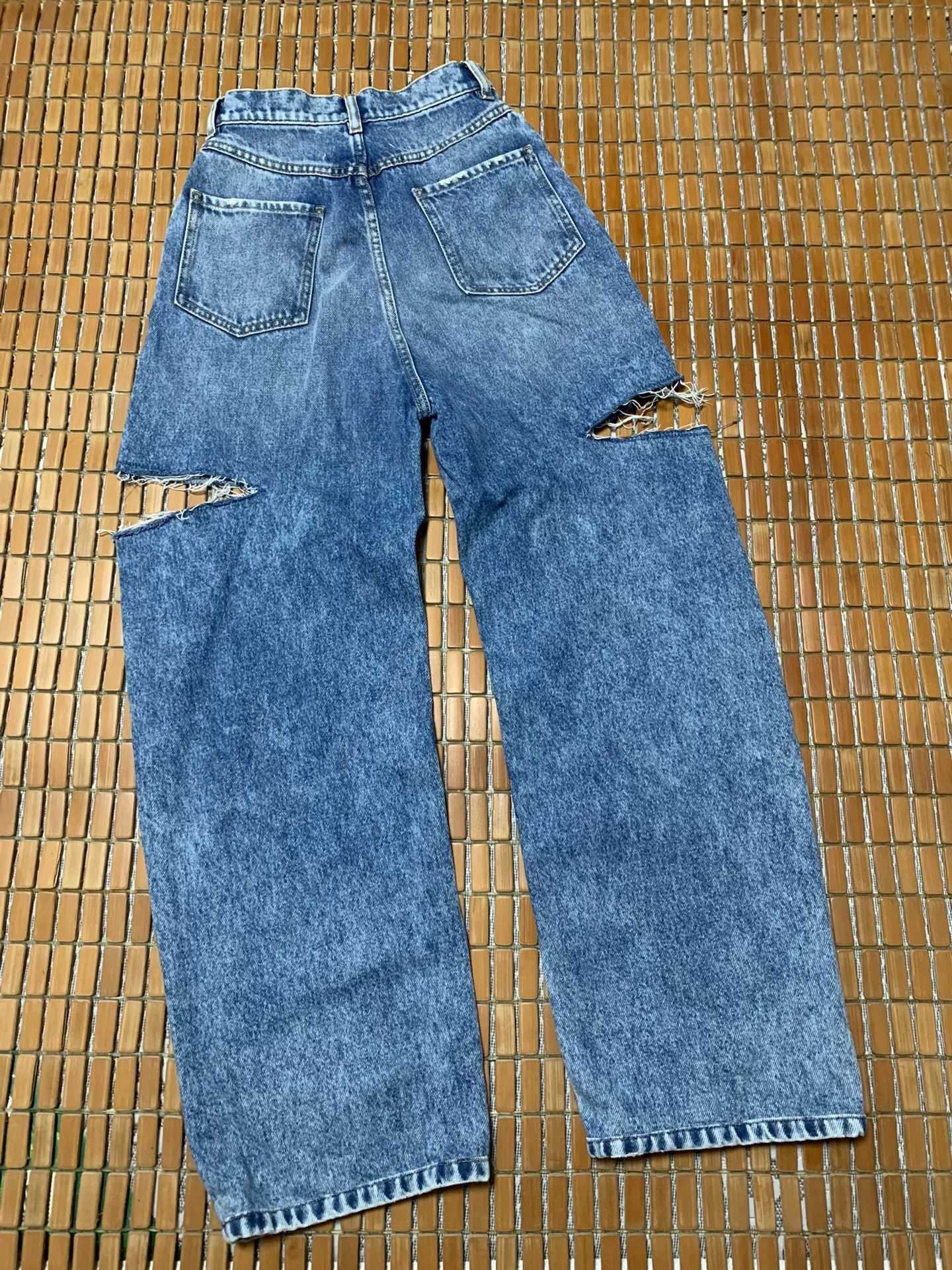 Maison Margiela Maison Margiela Distressed Denim Jeans Size 36" / US 14 / IT 50 - 2 Thumbnail