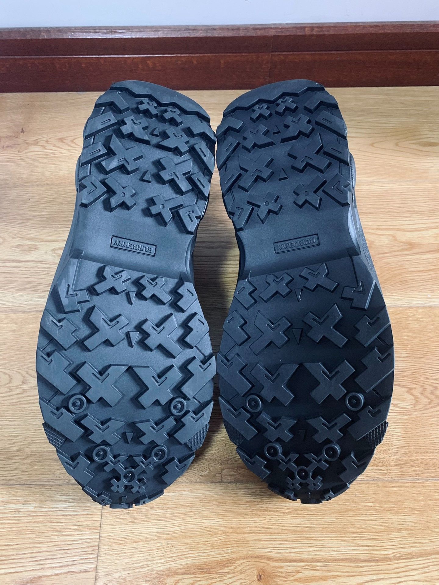 Burberry Burberry 23SS Chunky Platform Sneakers Size US 10 / EU 43 - 7 Thumbnail