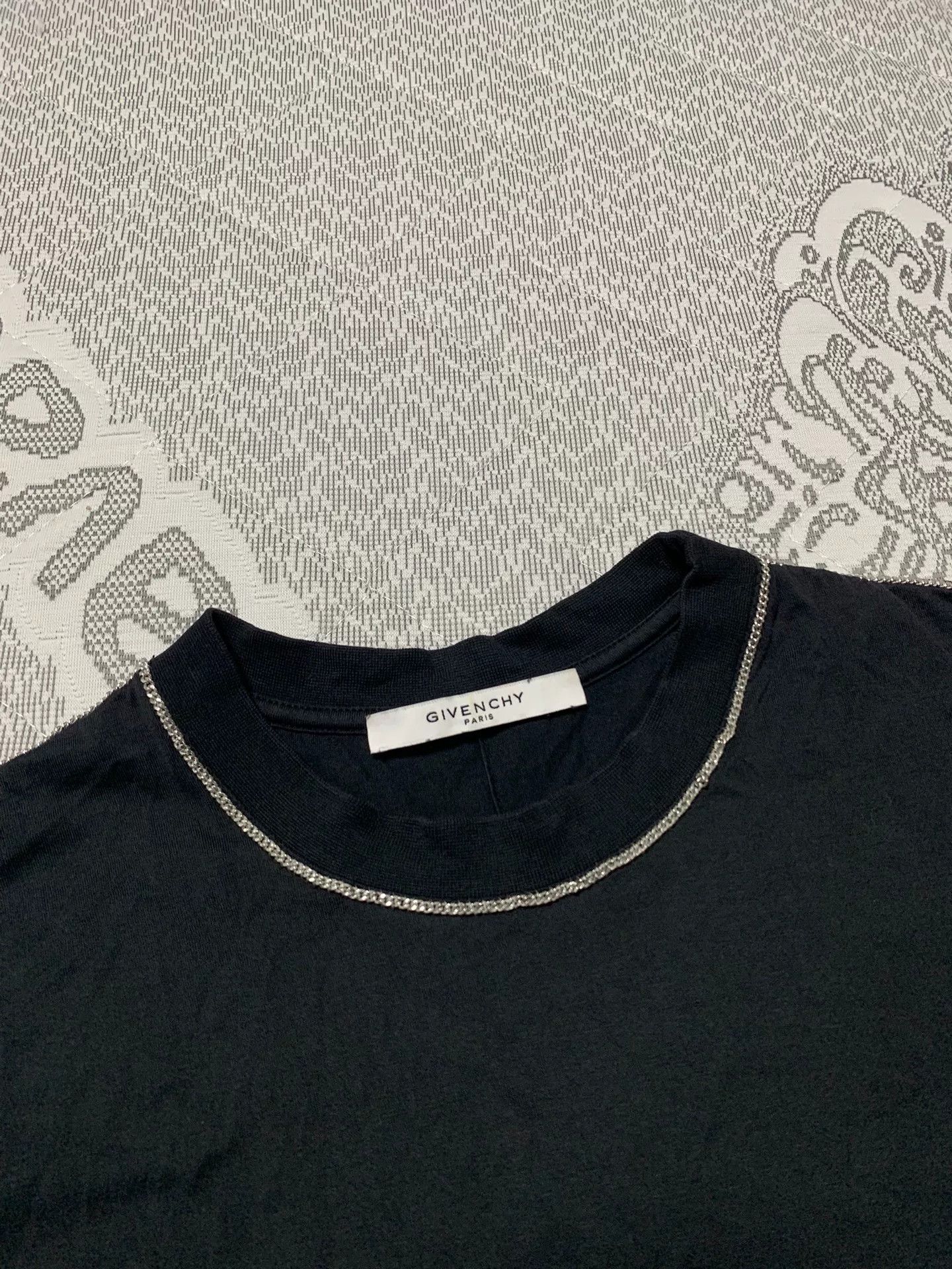 Givenchy Givenchy Silver Chain Short Sleeve Top Size XS / US 0-2 / IT 36-38 - 3 Thumbnail
