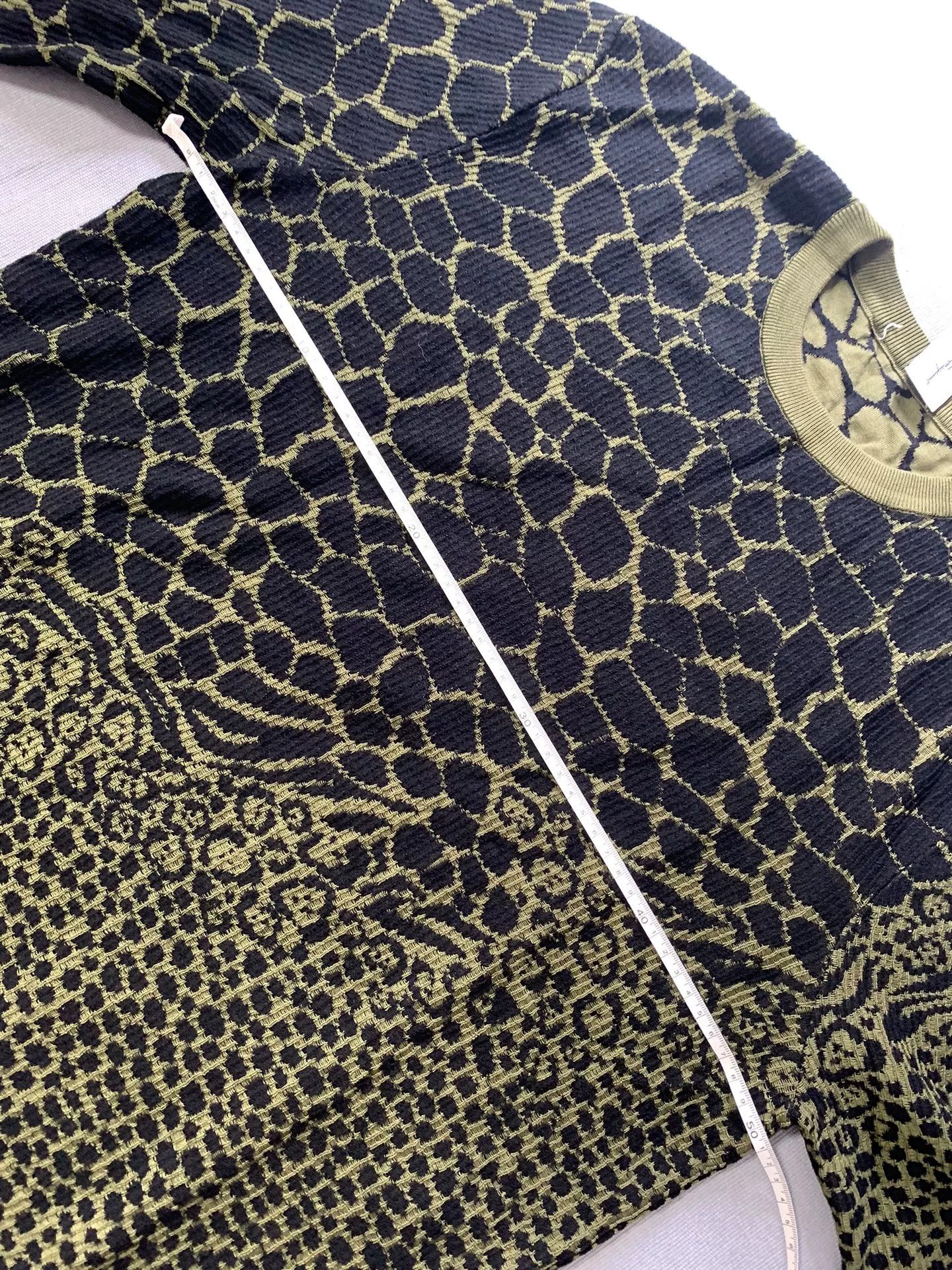 Salvatore Ferragamo Ferragamo Wool Camouflage Spot Sweatshirt Size US S / EU 44-46 / 1 - 6 Thumbnail