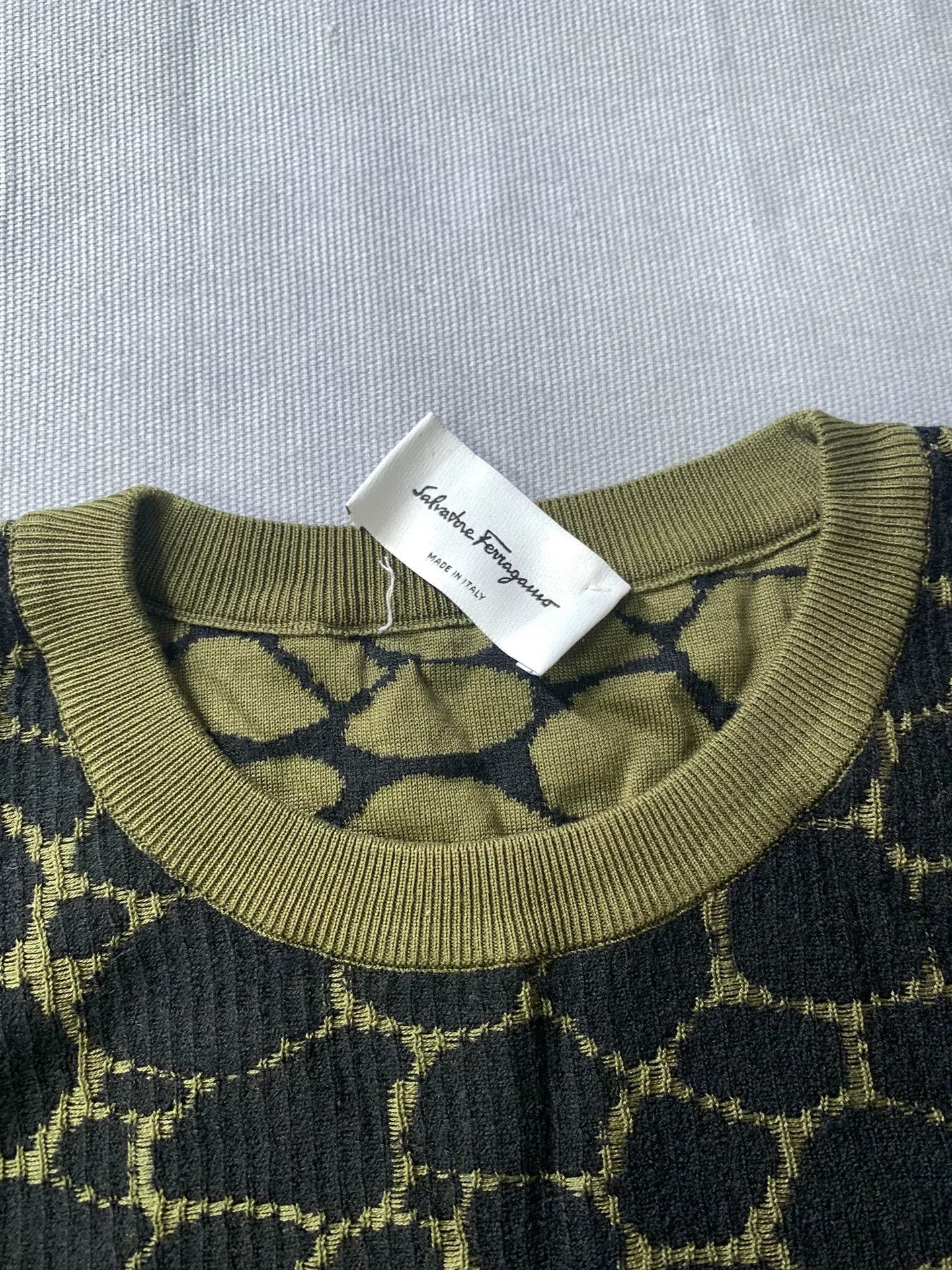 Salvatore Ferragamo Ferragamo Wool Camouflage Spot Sweatshirt Size US S / EU 44-46 / 1 - 3 Thumbnail