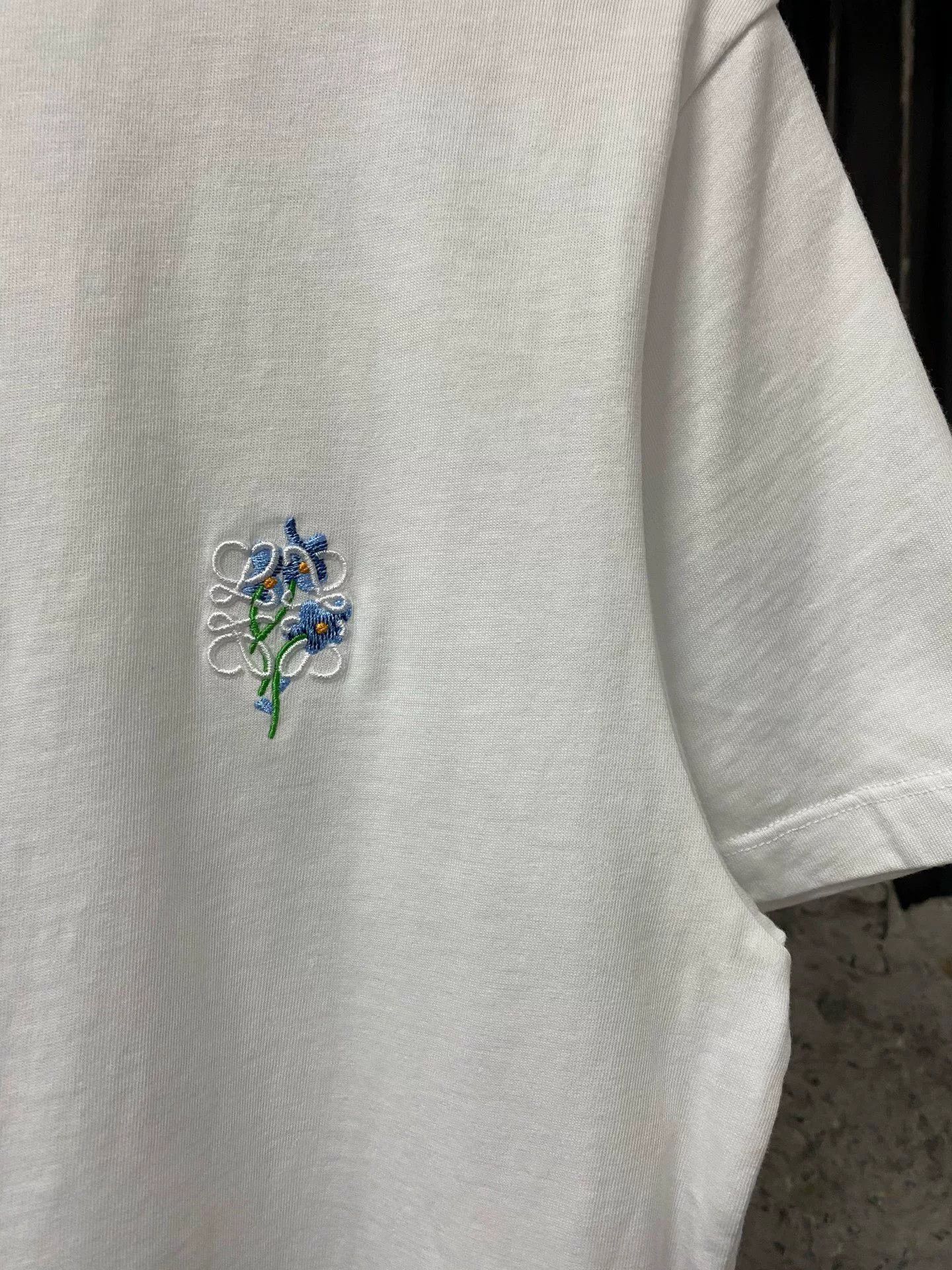Loewe Loewe Embroidered Flower Short Sleeve Size S / US 4 / IT 40 - 5 Thumbnail