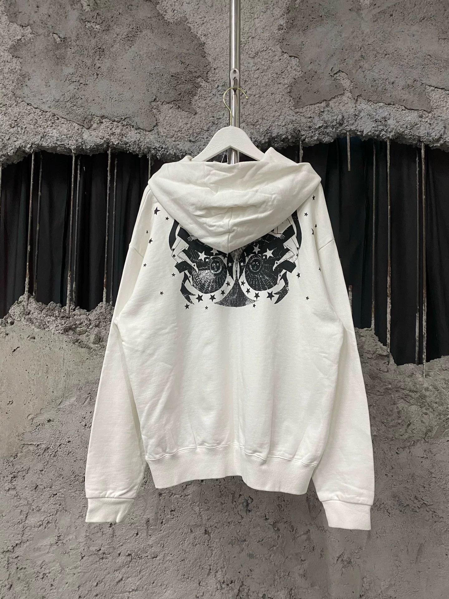 Givenchy Givenchy White Hoodie Size US M / EU 48-50 / 2 - 2 Thumbnail