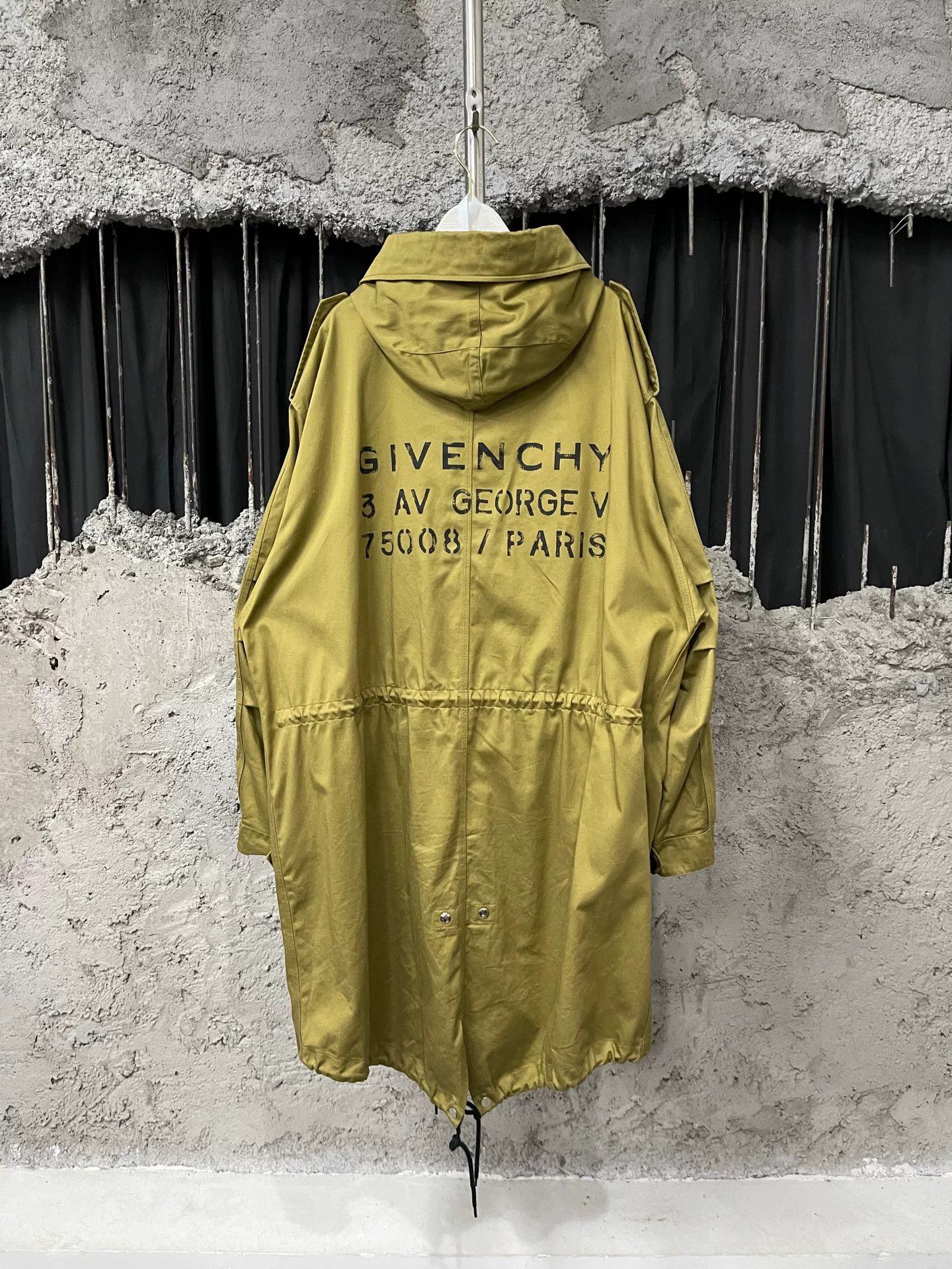 Givenchy Givenchy Trench Coat Size US S / EU 44-46 / 1 - 2 Thumbnail