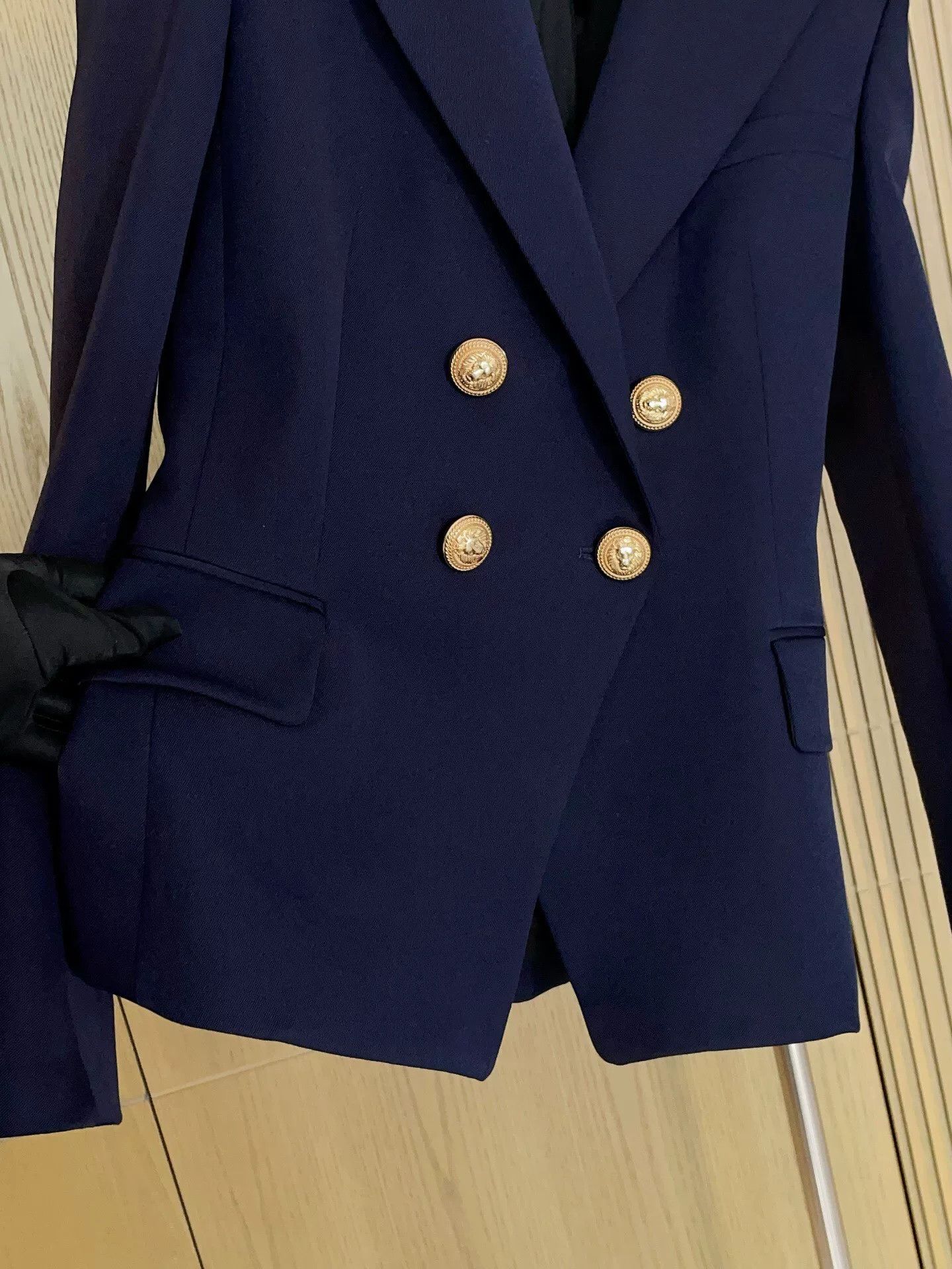 Balmain Balmain Navy Double-Breasted Two-Pocket Blazer Size XS / US 0-2 / IT 36-38 - 6 Thumbnail