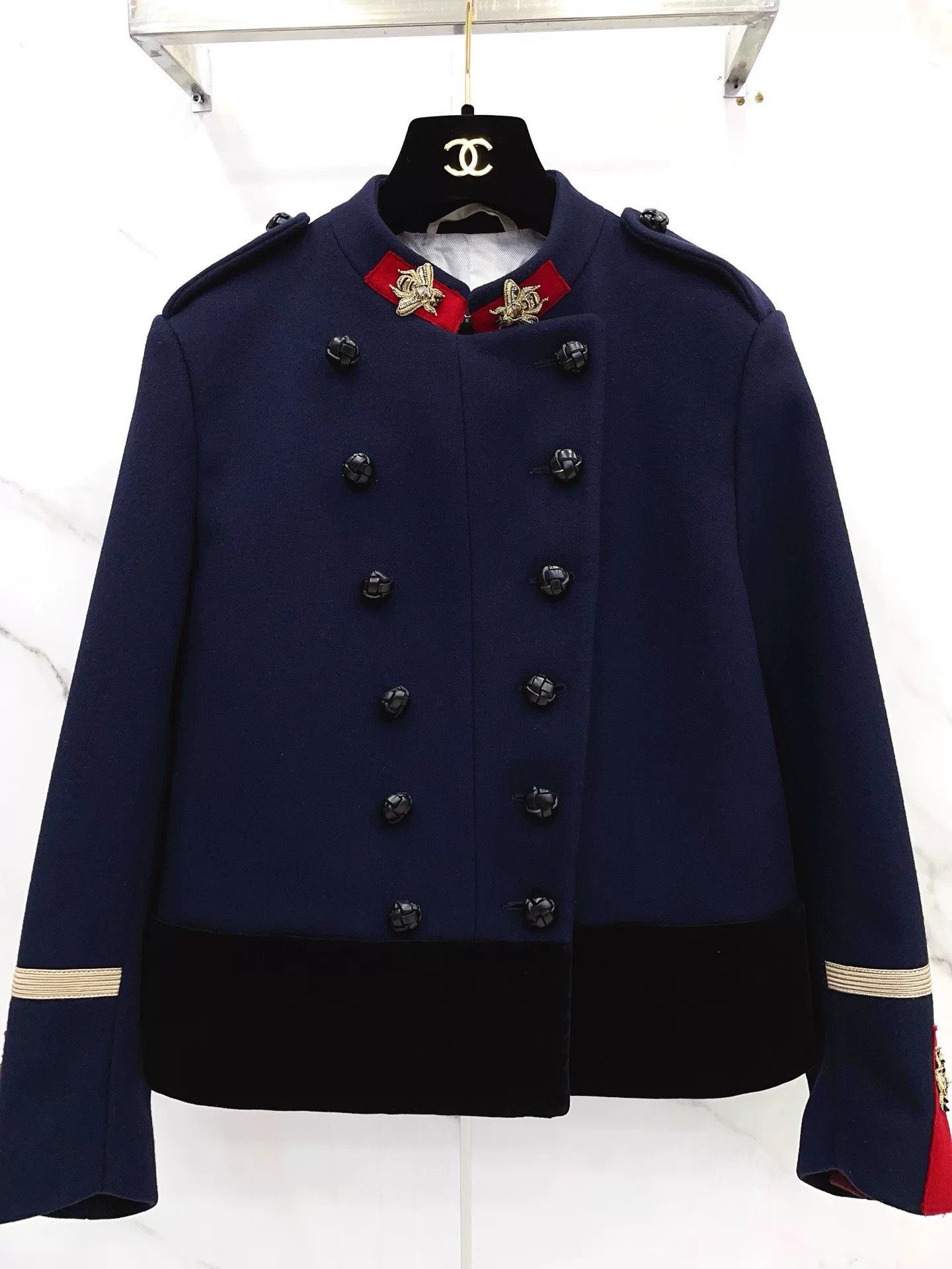Gucci Gucci Dark Blue Gold Bee Coat Size US S / EU 44-46 / 1 - 4 Thumbnail