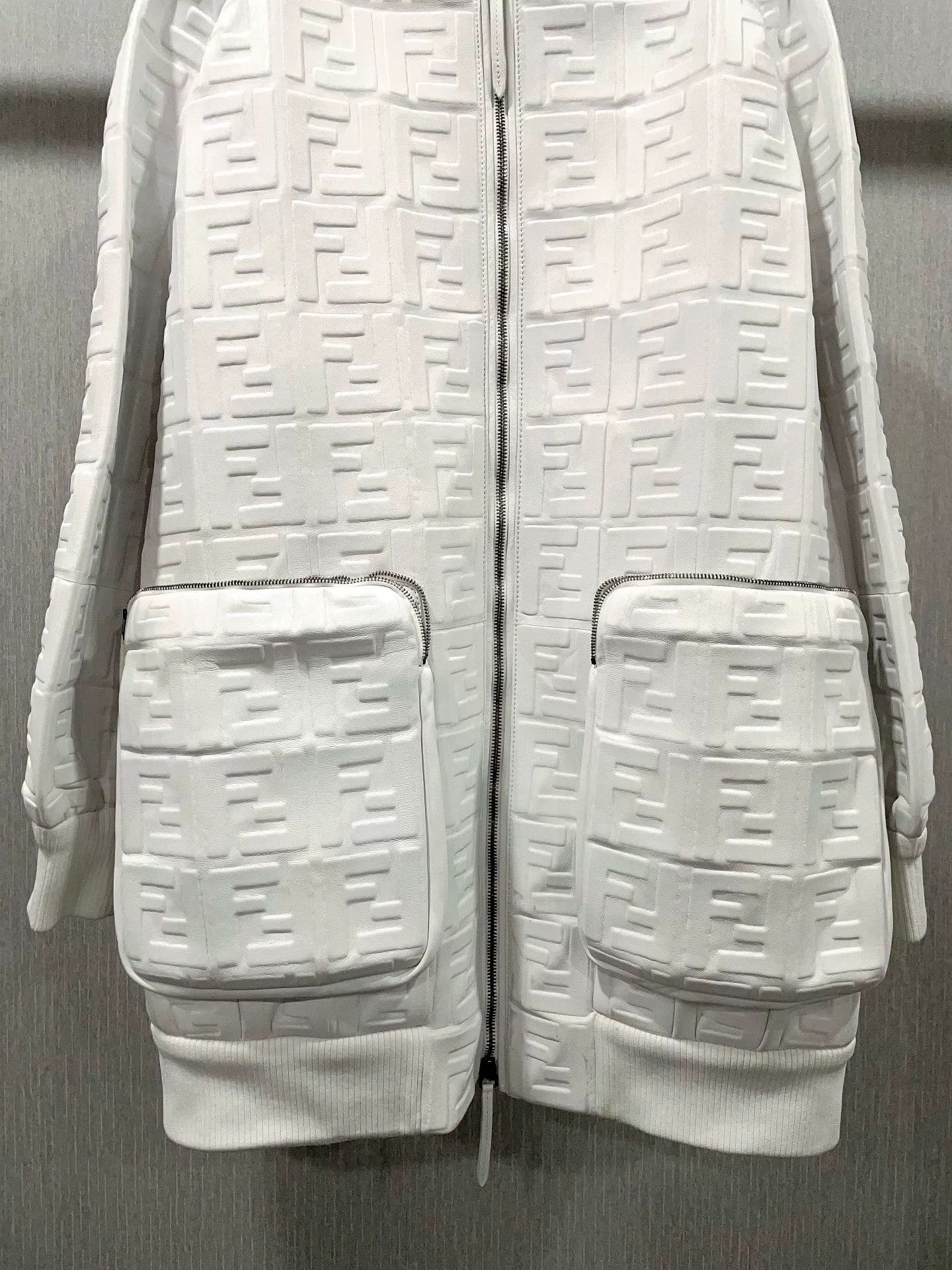 Fendi Fendi White Sheepskin Coat Size S / US 4 / IT 40 - 5 Thumbnail
