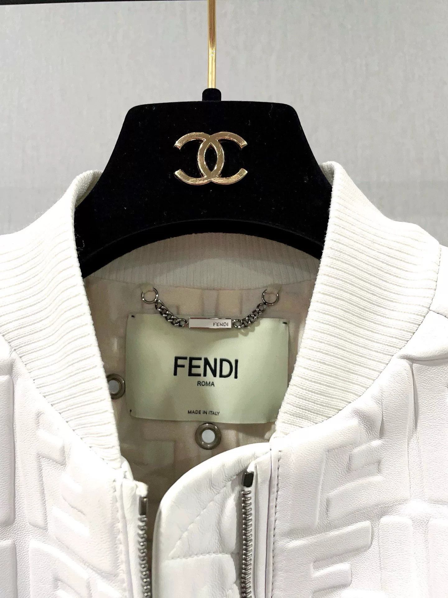 Fendi Fendi White Sheepskin Coat Size S / US 4 / IT 40 - 3 Thumbnail