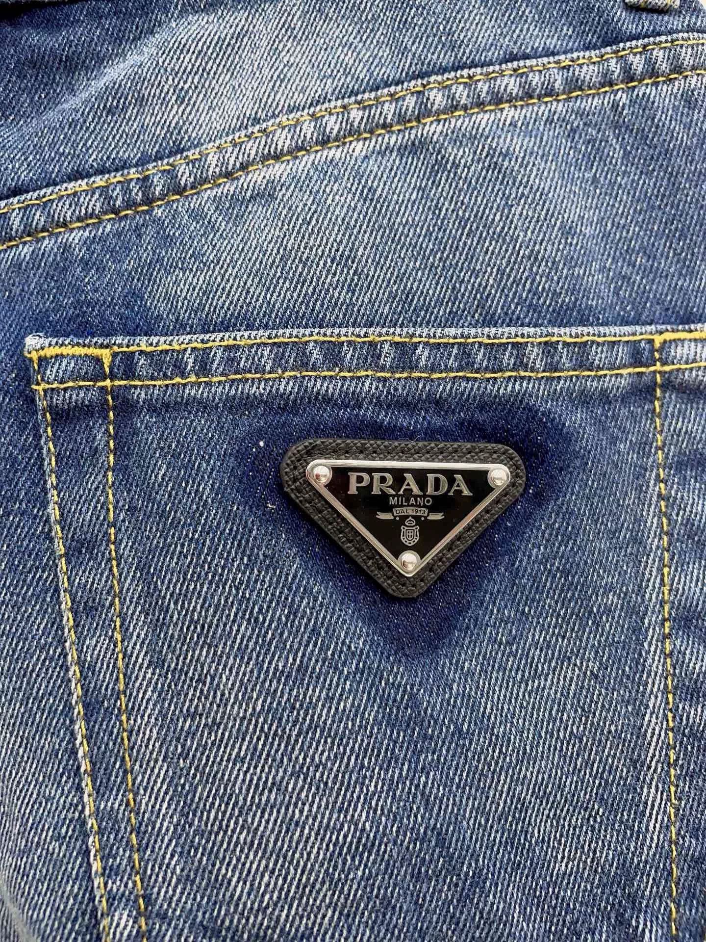 Prada Prada Women's Organic Denim Bermuda Shorts Size 25" / US 0 / IT 36 - 7 Thumbnail