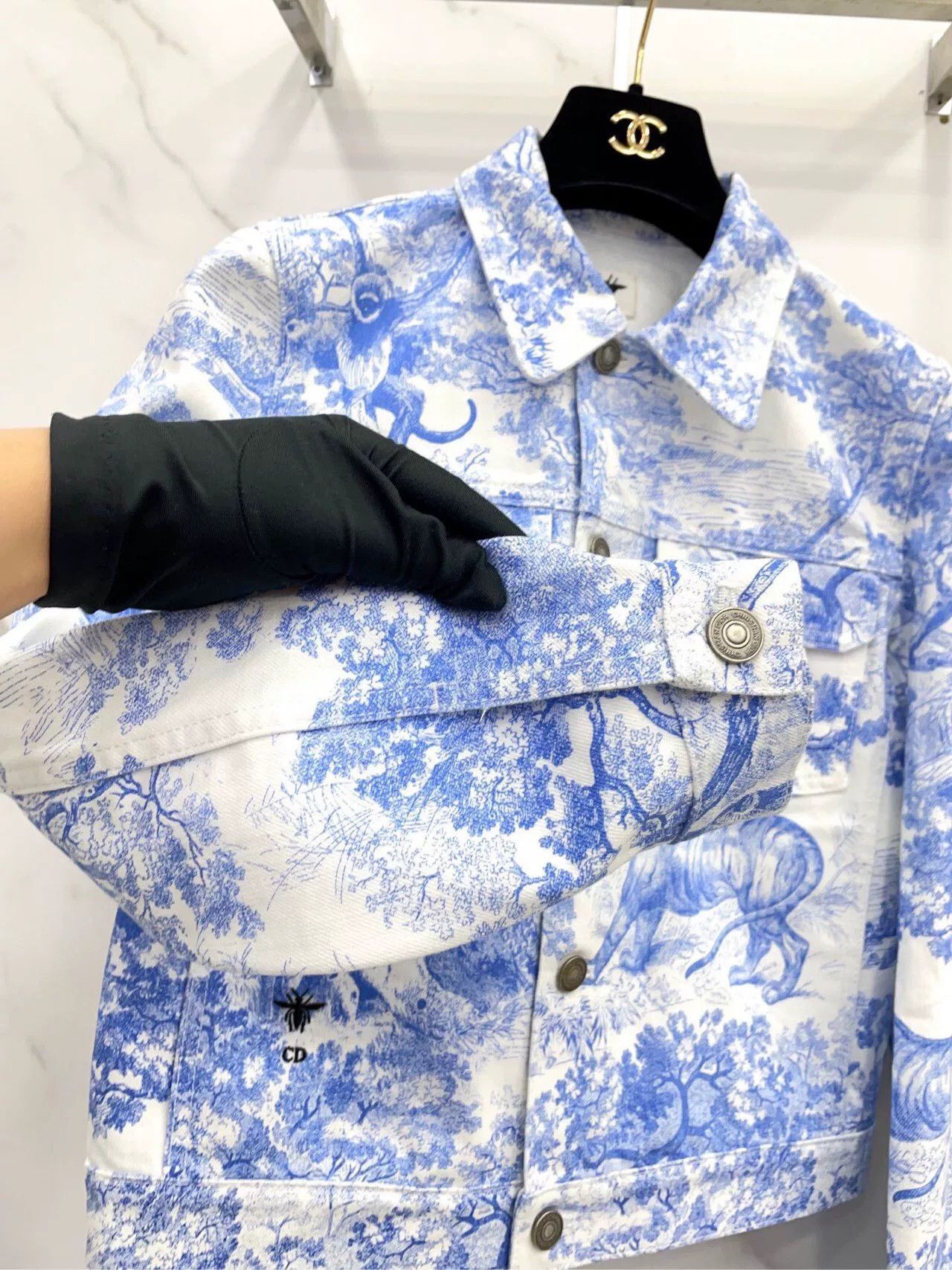Dior Dior New Animal Jungle Print Denim Jacket Size XS / US 0-2 / IT 36-38 - 5 Thumbnail