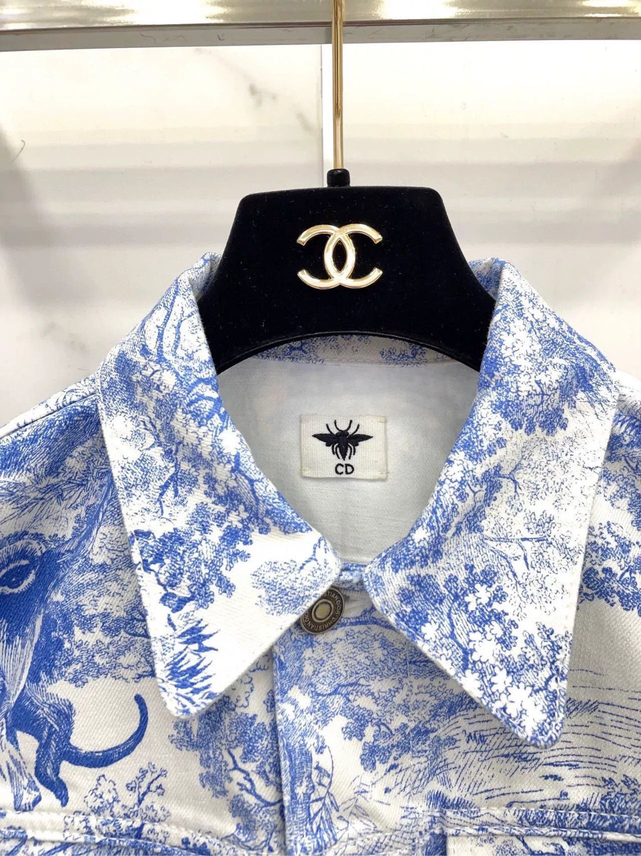 Dior Dior New Animal Jungle Print Denim Jacket Size XS / US 0-2 / IT 36-38 - 8 Thumbnail