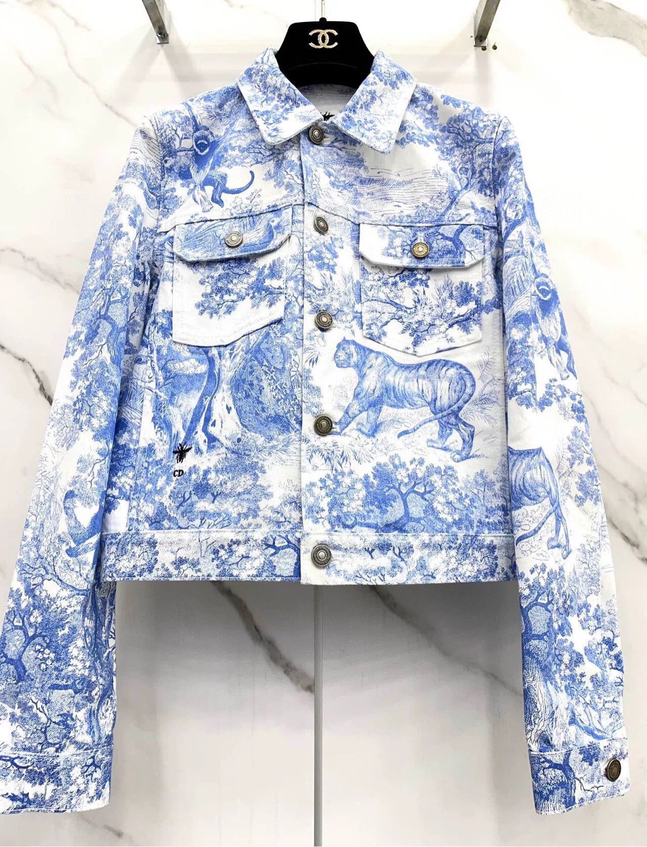 Dior Dior New Animal Jungle Print Denim Jacket Size XS / US 0-2 / IT 36-38 - 4 Thumbnail