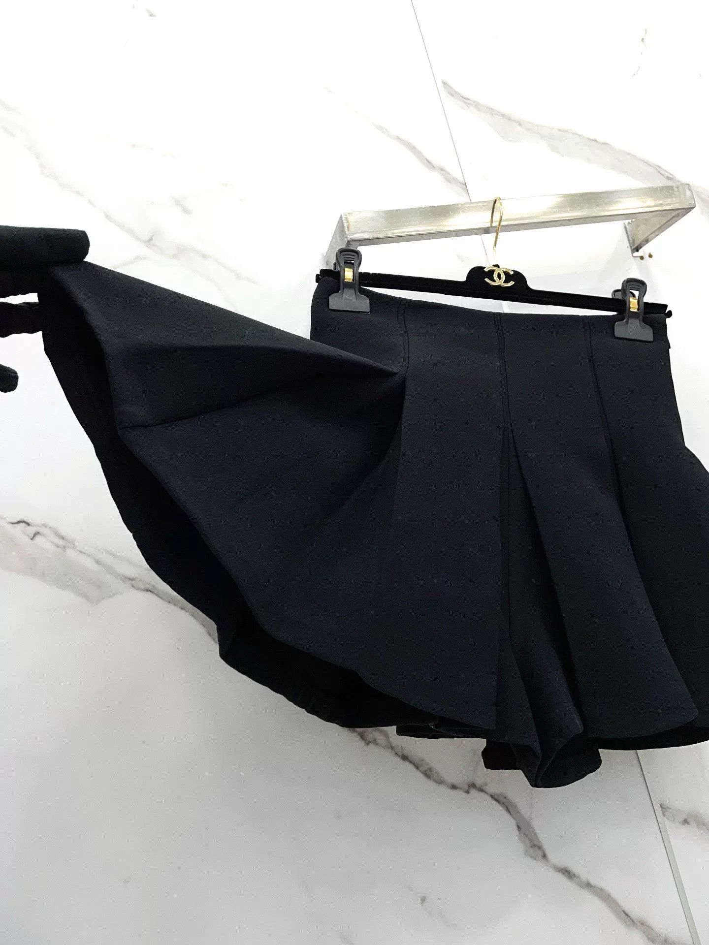 Dior Dior Wool Silk Blend A-Line High-Waist Pleated Shorts Size 36" / US 14 / IT 50 - 5 Thumbnail