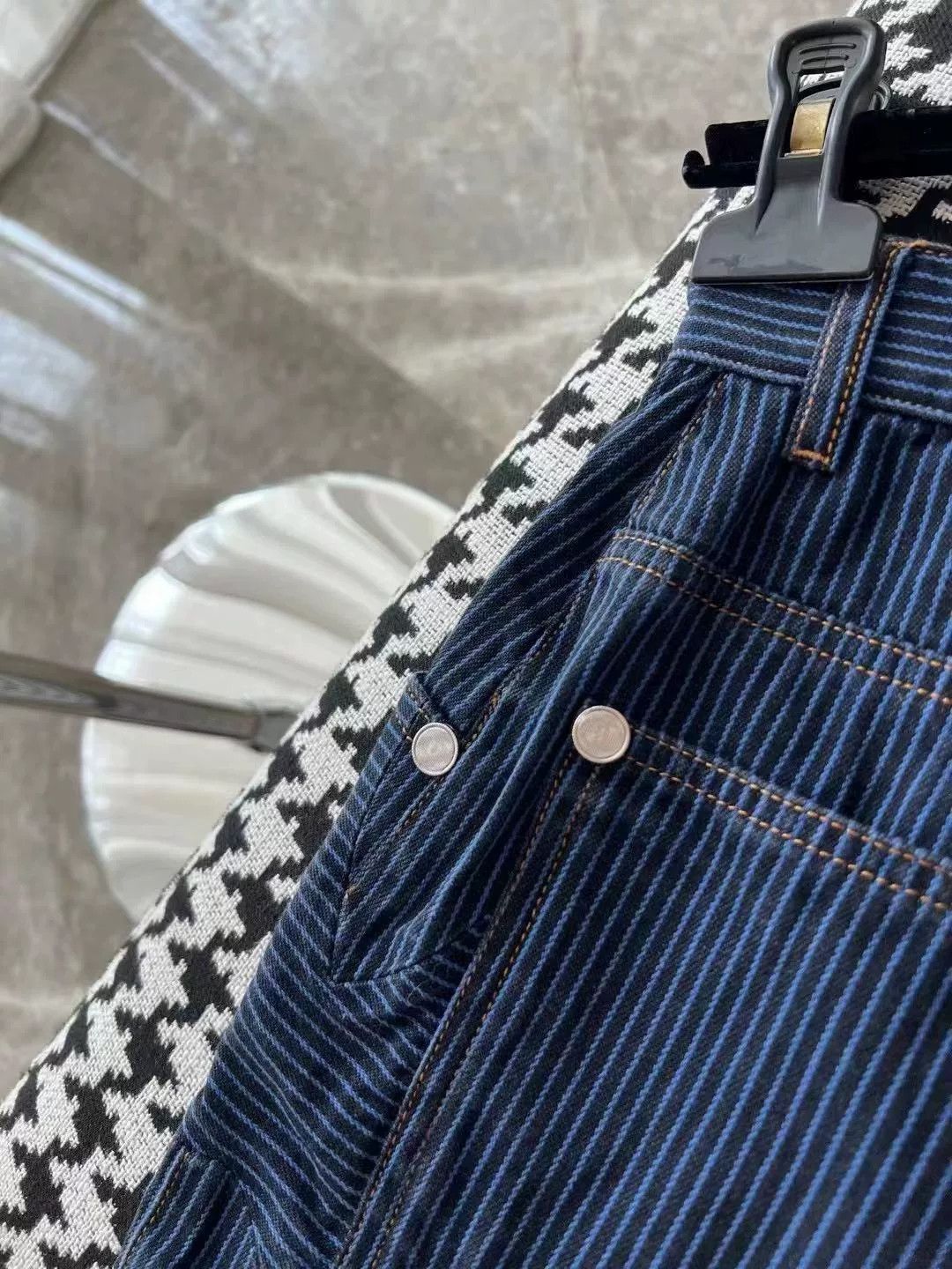 Chanel Chanel Blue Stripe Double C Denim Shorts Size 38" / US 16 / IT 52 - 4 Thumbnail