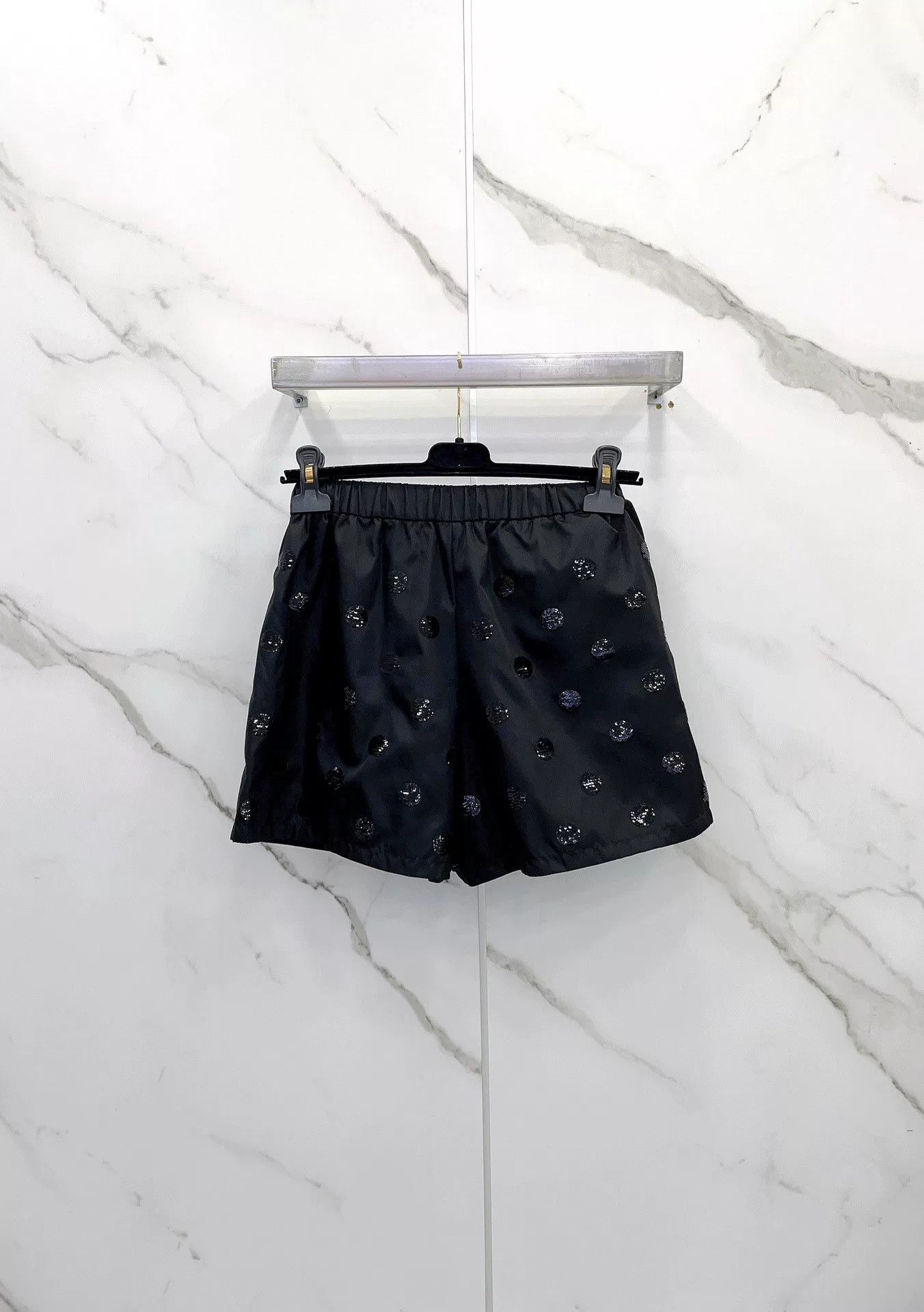 Prada Prada Sequin Embroidery Loose Shorts Size 38" / US 16 / IT 52 - 2 Thumbnail