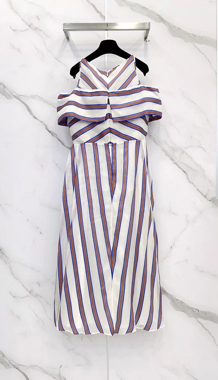 Fendi FENDI V-Neck Striped Off-Shoulder Silk Dress Size M / US 6-8 / IT 42-44 - 2 Thumbnail