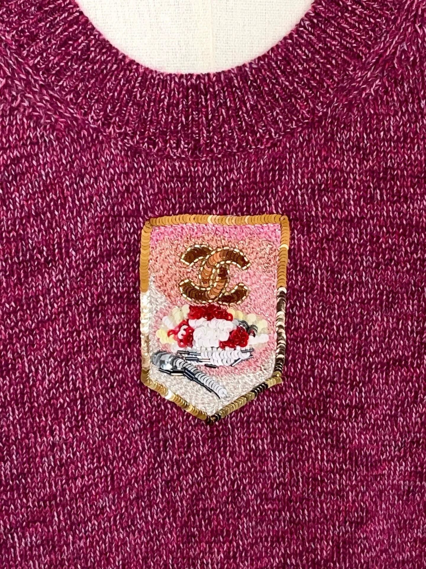 Chanel Chanel 24A Cranberry Vase Embroidery Knit Vest Size XXS / US 00 / IT 34 - 6 Thumbnail