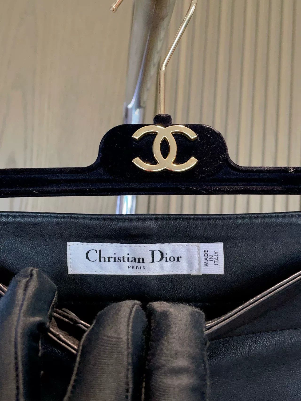 Dior Dior Black Lambskin CD Gold Buckle Skort Size 36" / US 14 / IT 50 - 8 Thumbnail