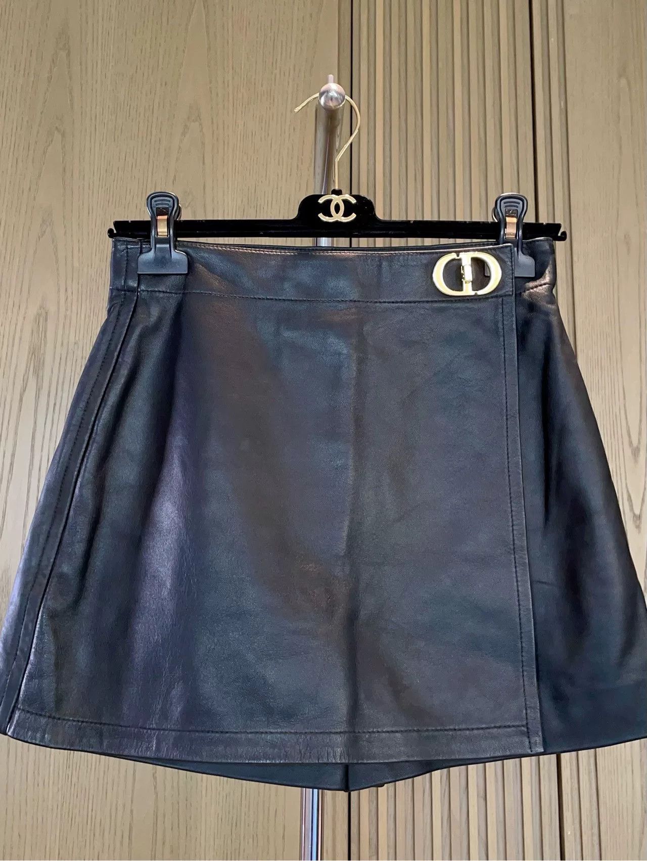 Dior Dior Black Lambskin CD Gold Buckle Skort Size 36" / US 14 / IT 50 - 4 Thumbnail