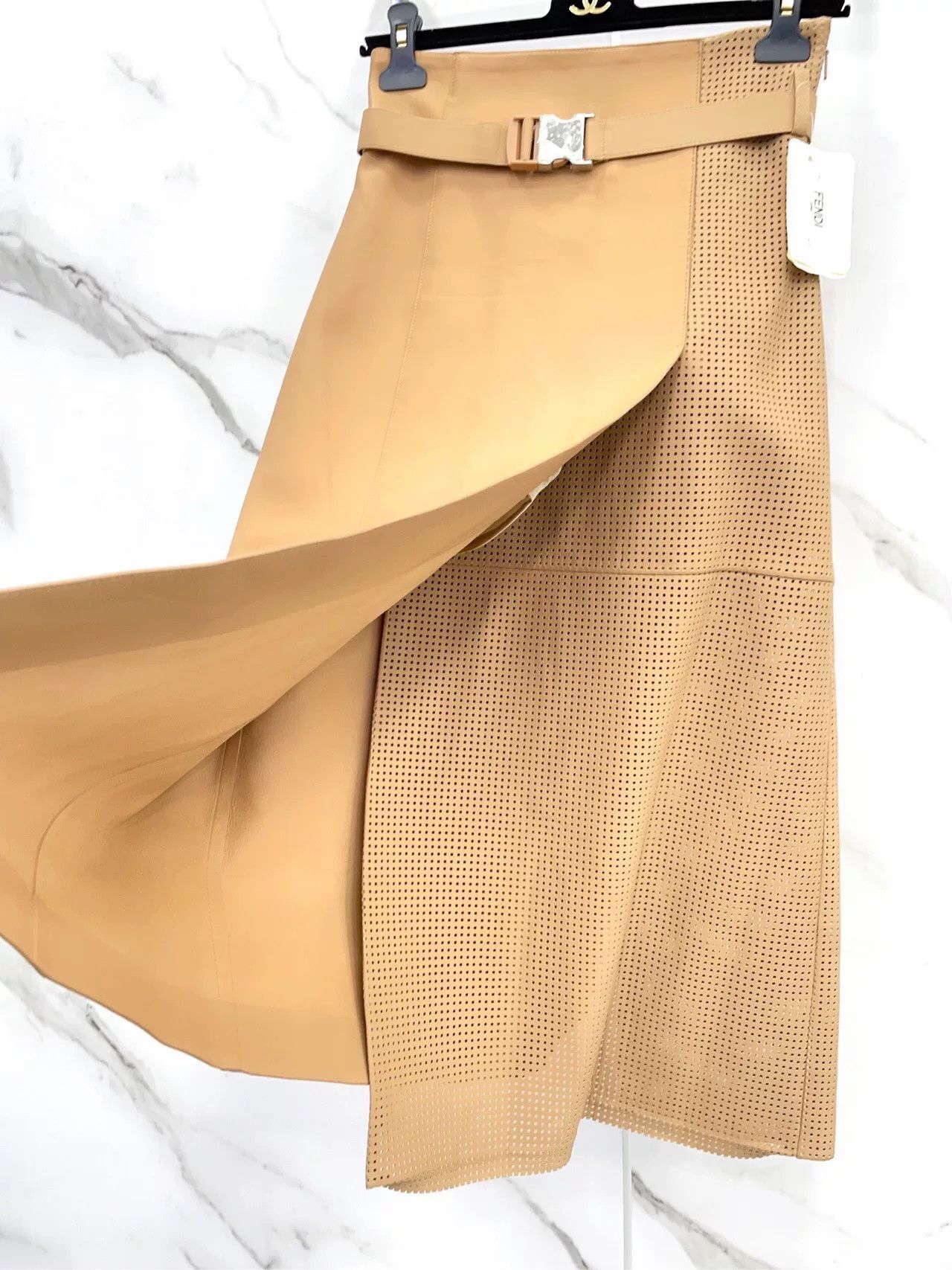 Fendi FENDI Khaki Perforated Sheepskin Midi Skirt Size 38" / US 16 / IT 52 - 5 Thumbnail