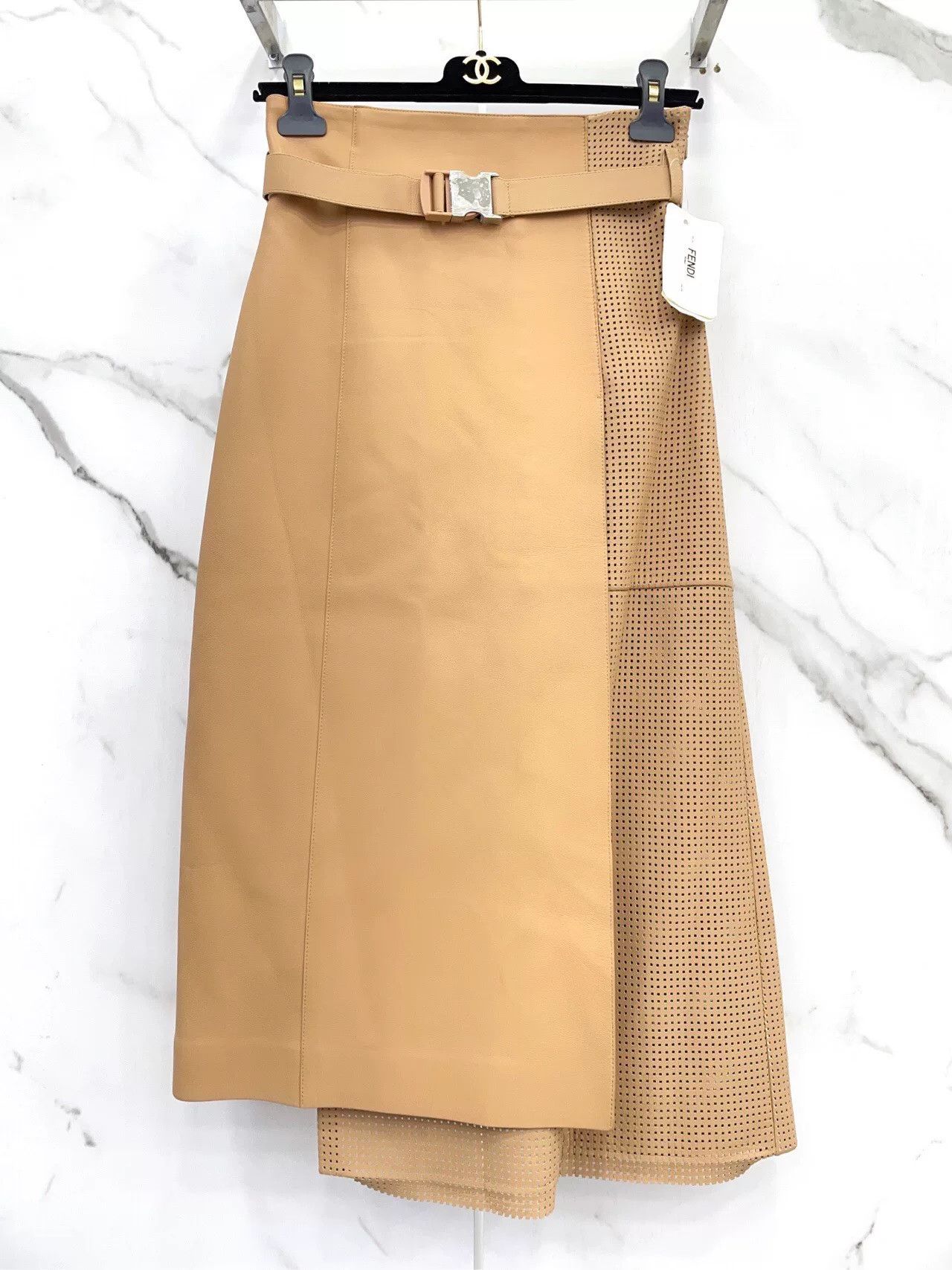 Fendi FENDI Khaki Perforated Sheepskin Midi Skirt Size 38" / US 16 / IT 52 - 4 Thumbnail