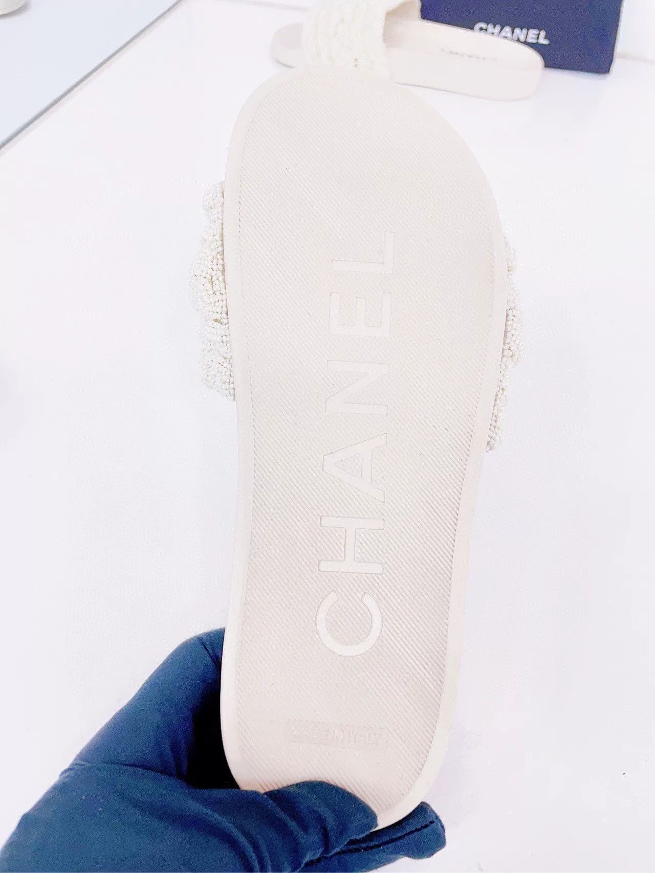 Chanel Chanel Pearl Slide Flat Sandals Size US 6 / IT 36 - 4 Thumbnail