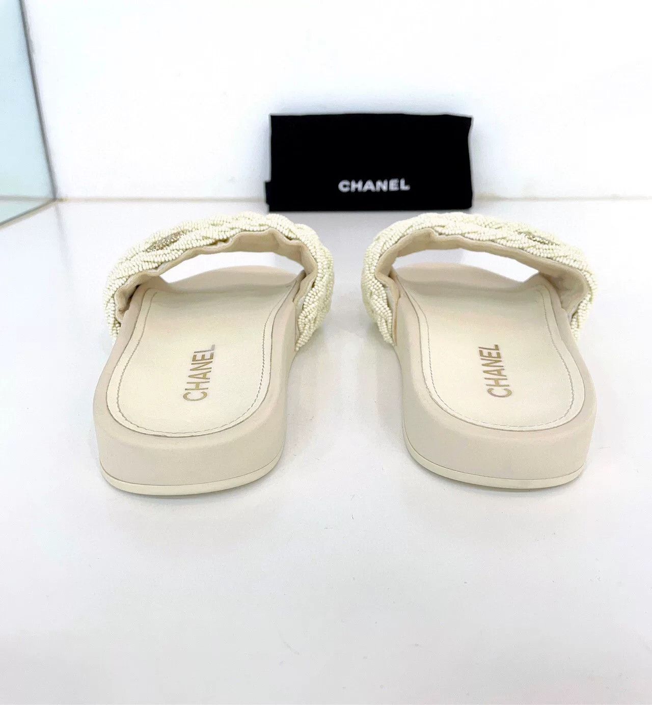 Chanel Chanel Pearl Slide Flat Sandals Size US 6 / IT 36 - 5 Thumbnail