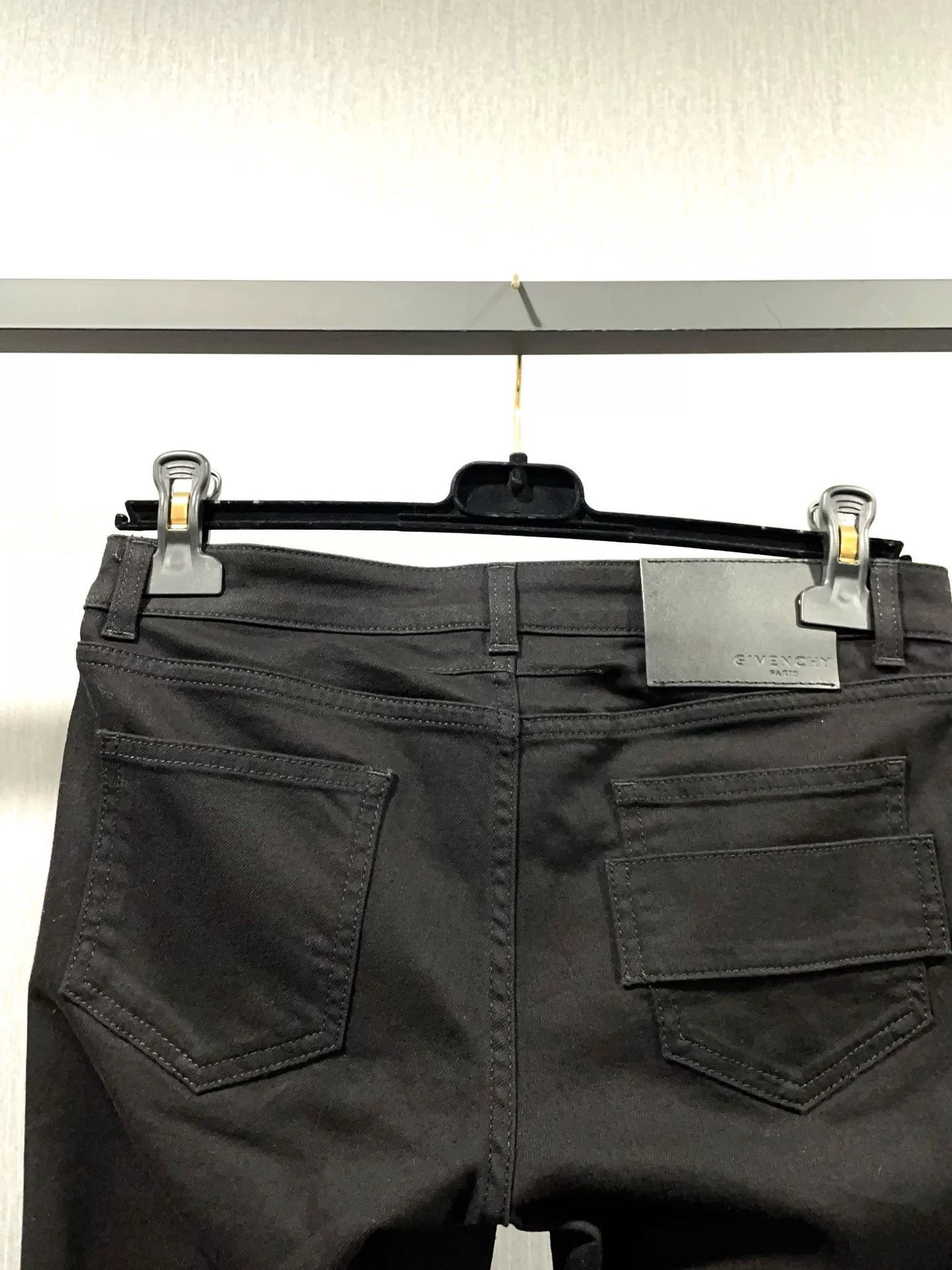 Givenchy GIVENCHY Black Zipper Design Skinny Jeans Size US 27 - 8 Thumbnail