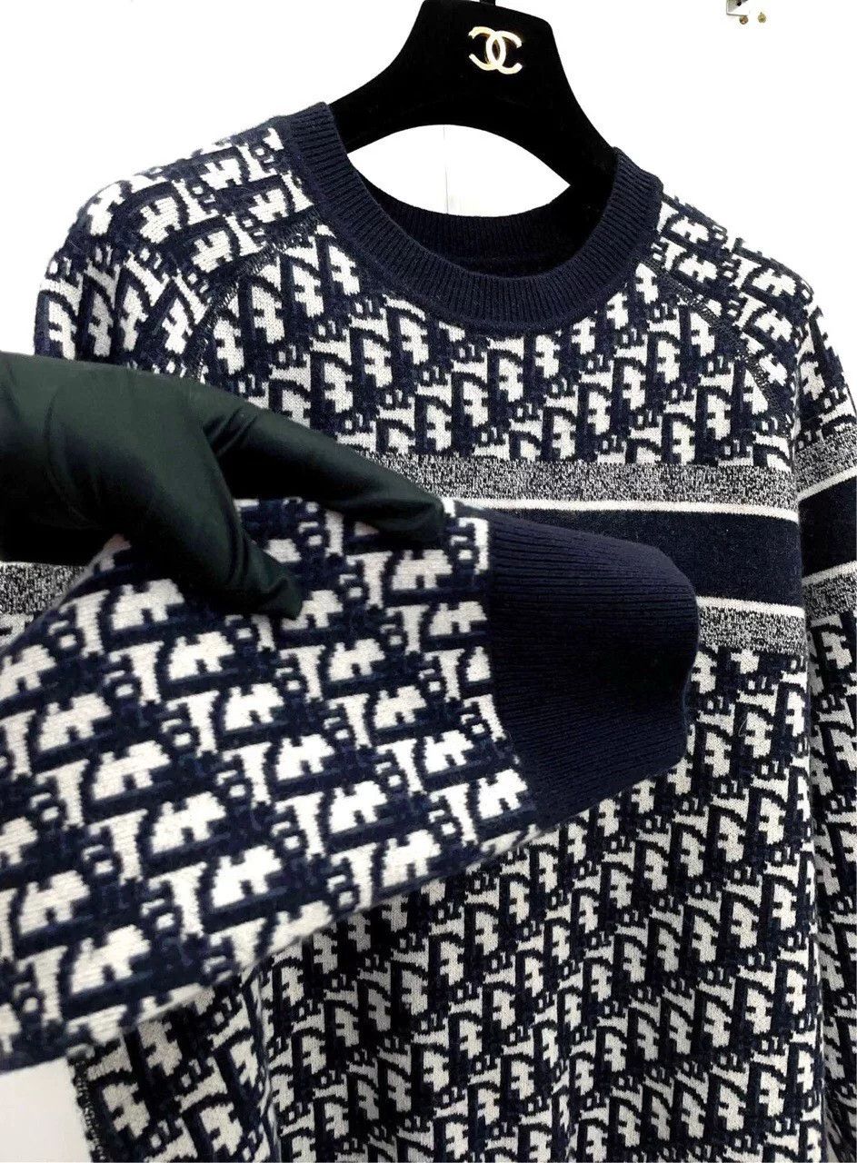 Dior Dior Round Neck Oversized Monogram Cashmere Sweater Size M / US 6-8 / IT 42-44 - 9 Thumbnail
