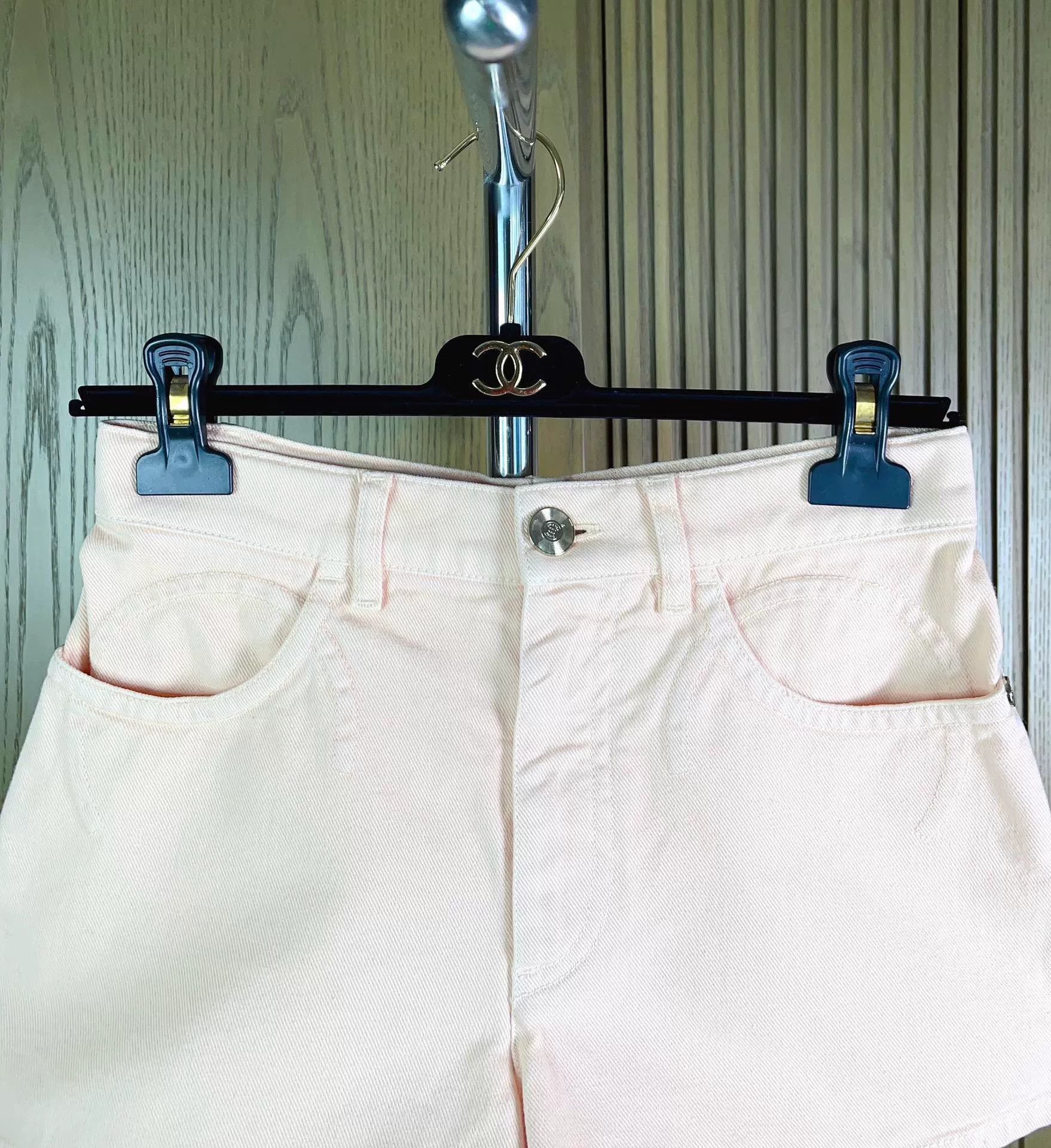 Chanel Chanel Coco Orange Pink Denim Shorts Size 34" / US 12 / IT 48 - 3 Thumbnail