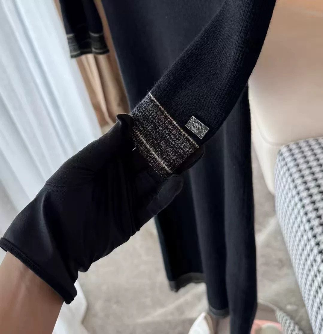 Chanel Chanel Black Cashmere Dress Size XS / US 0-2 / IT 36-38 - 6 Thumbnail