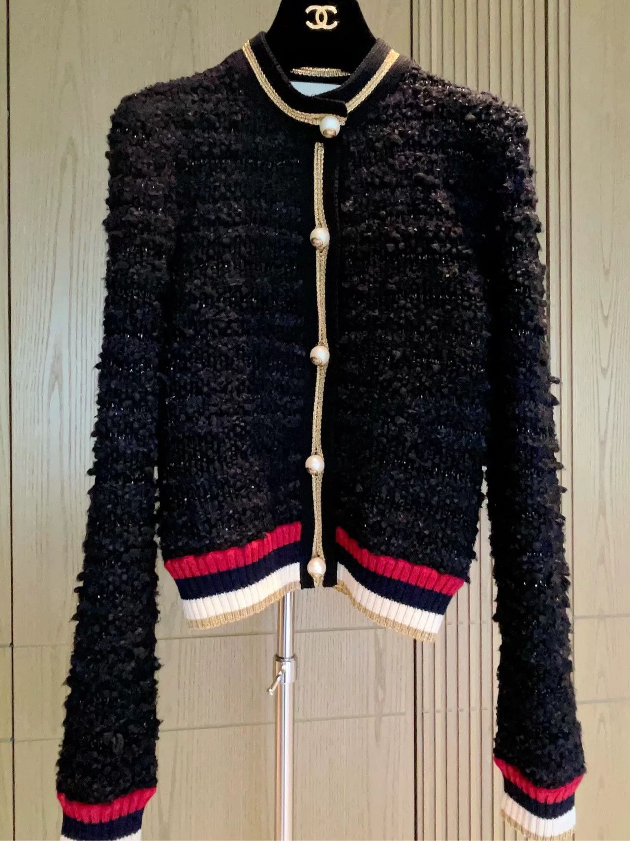 Gucci Gucci Black Tweed Pearl Button Knit Jacket Size XS / US 0-2 / IT 36-38 - 4 Thumbnail