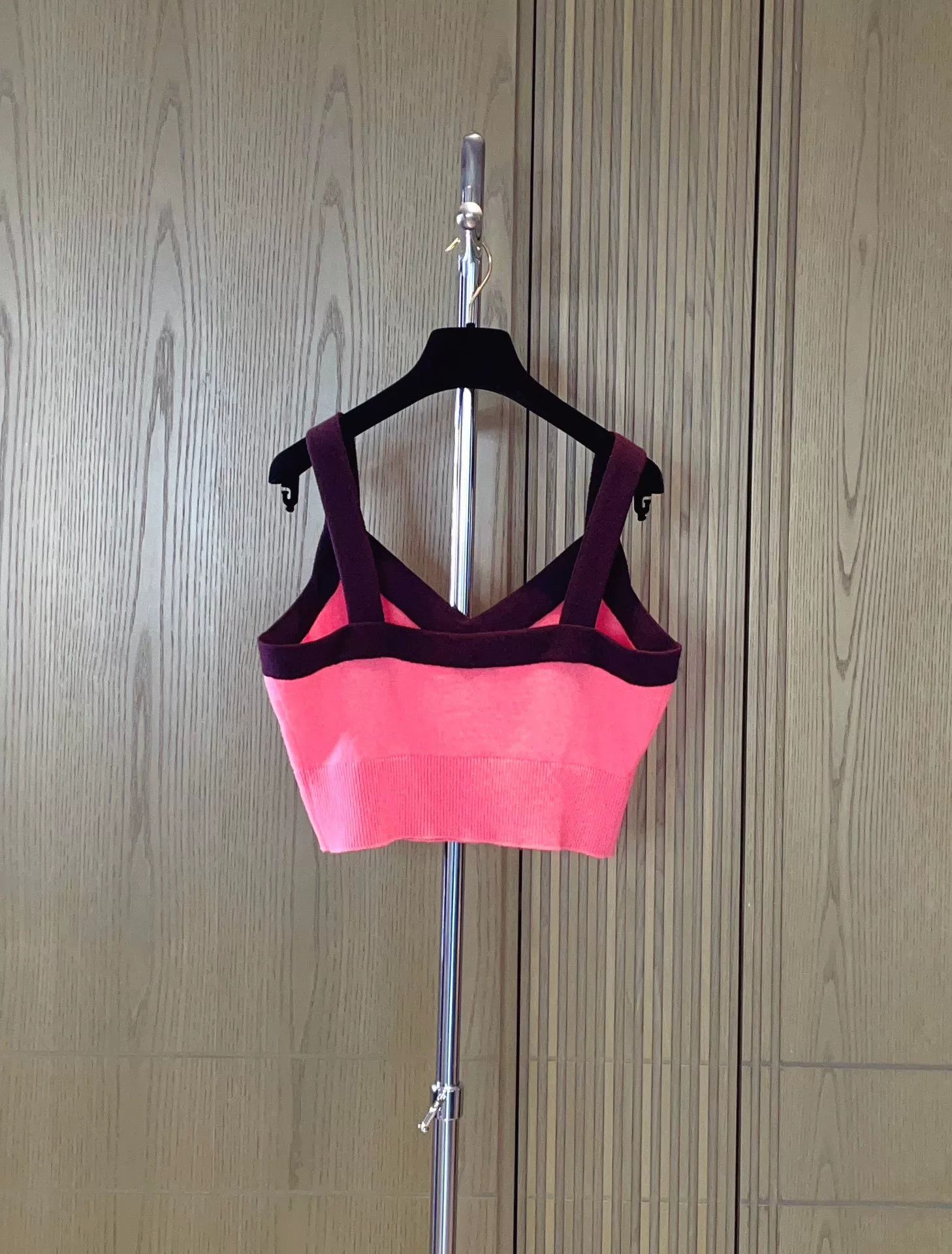 Chanel Chanel Pink V-neck Cashmere Camisole Size S / US 4 / IT 40 - 2 Thumbnail
