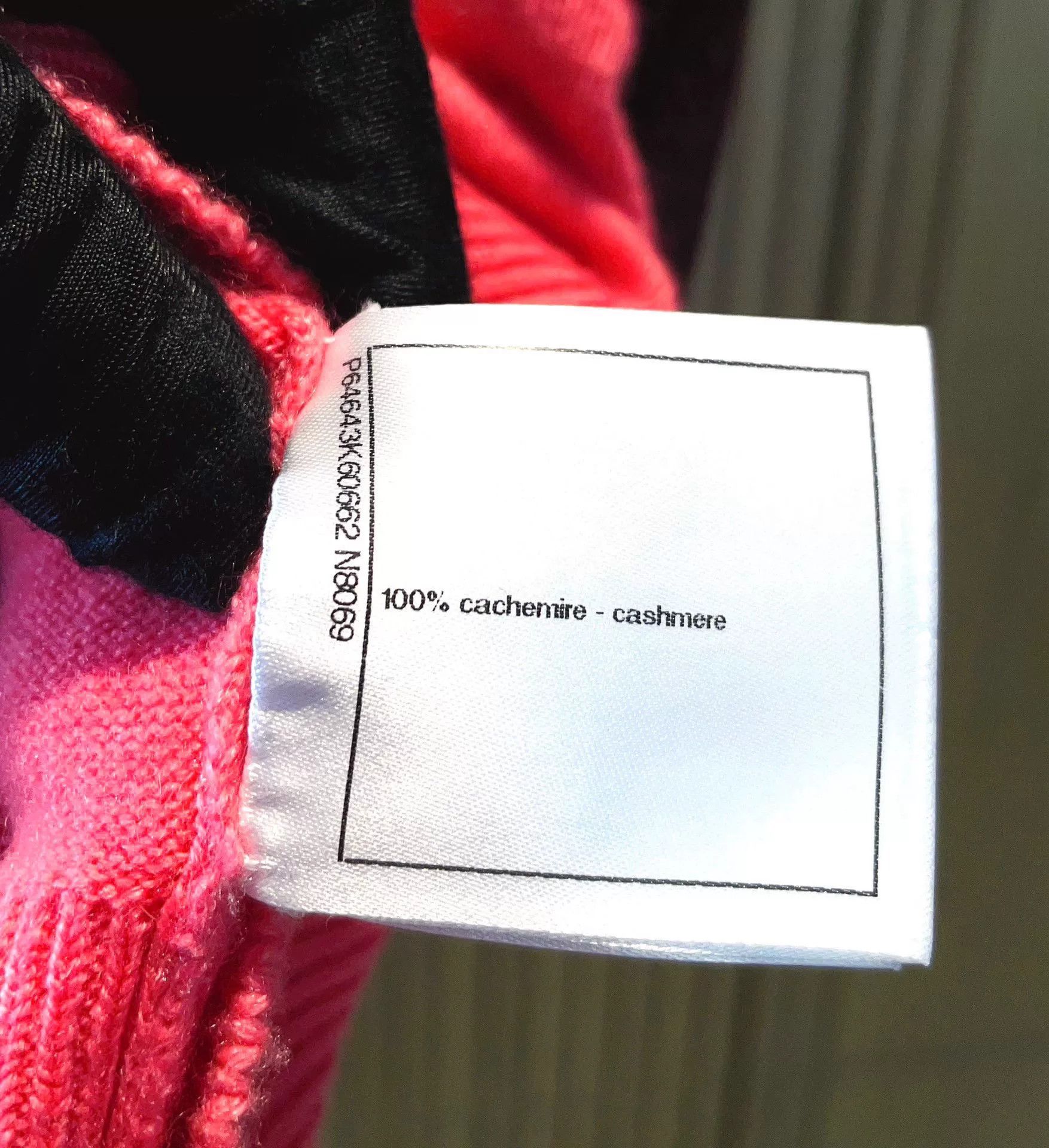 Chanel Chanel Pink V-neck Cashmere Camisole Size S / US 4 / IT 40 - 9 Thumbnail
