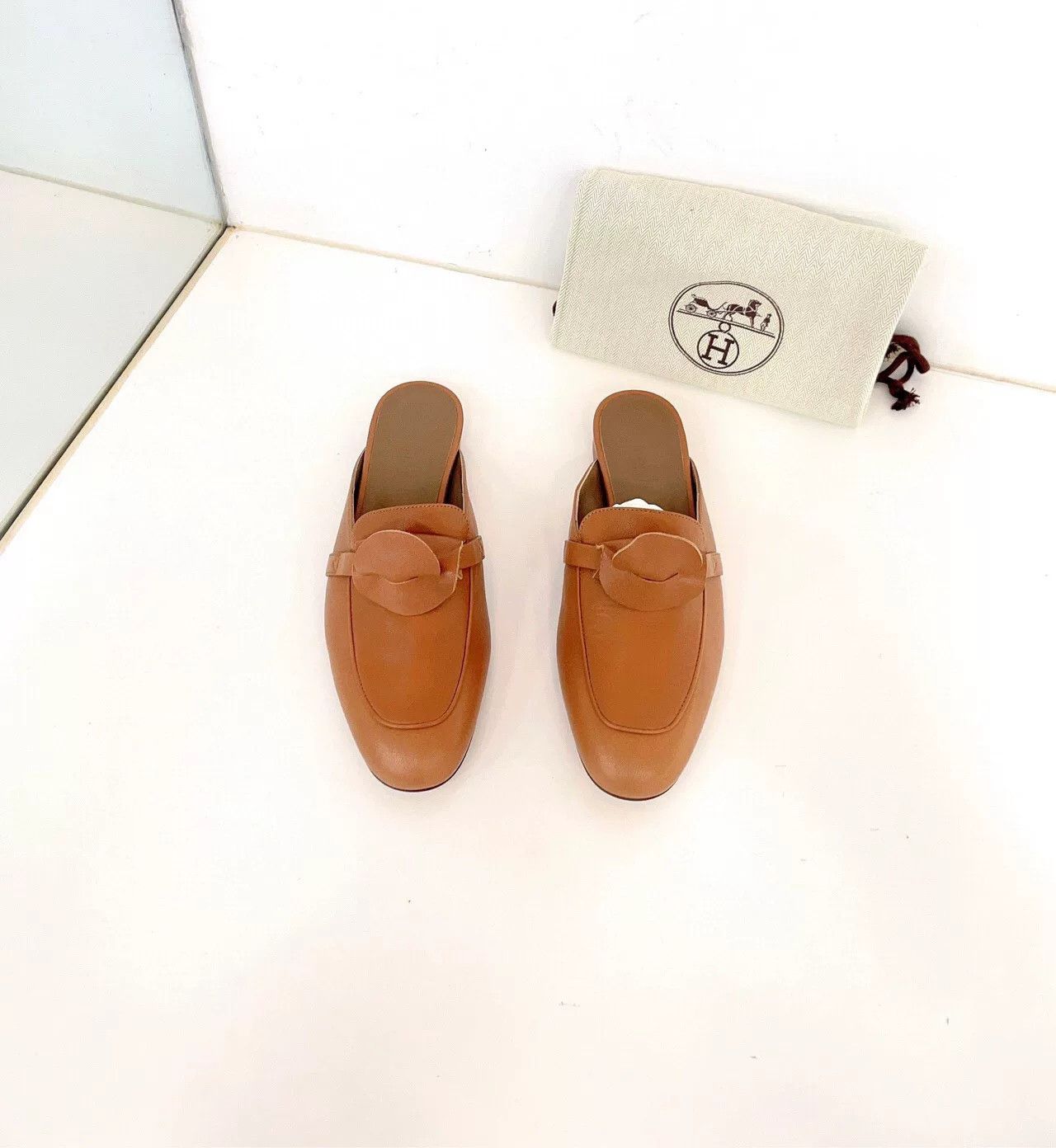 Hermes Hermes Kelly Brown Leather Mules Size US 6 / IT 36 - 2 Thumbnail
