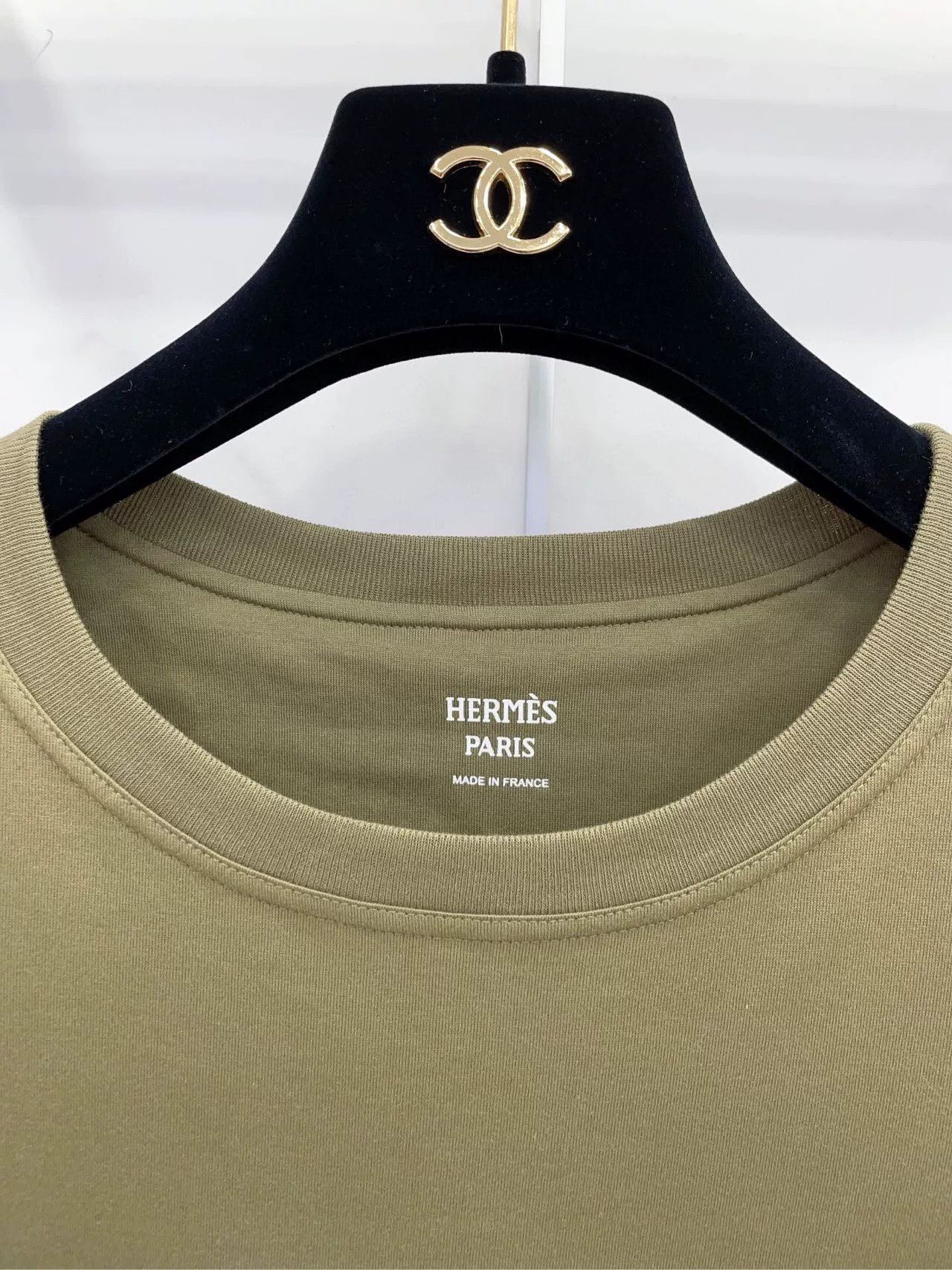 Hermes Hermes New Olive Green Short-Sleeve T-Shirt Size XS / US 0-2 / IT 36-38 - 3 Thumbnail