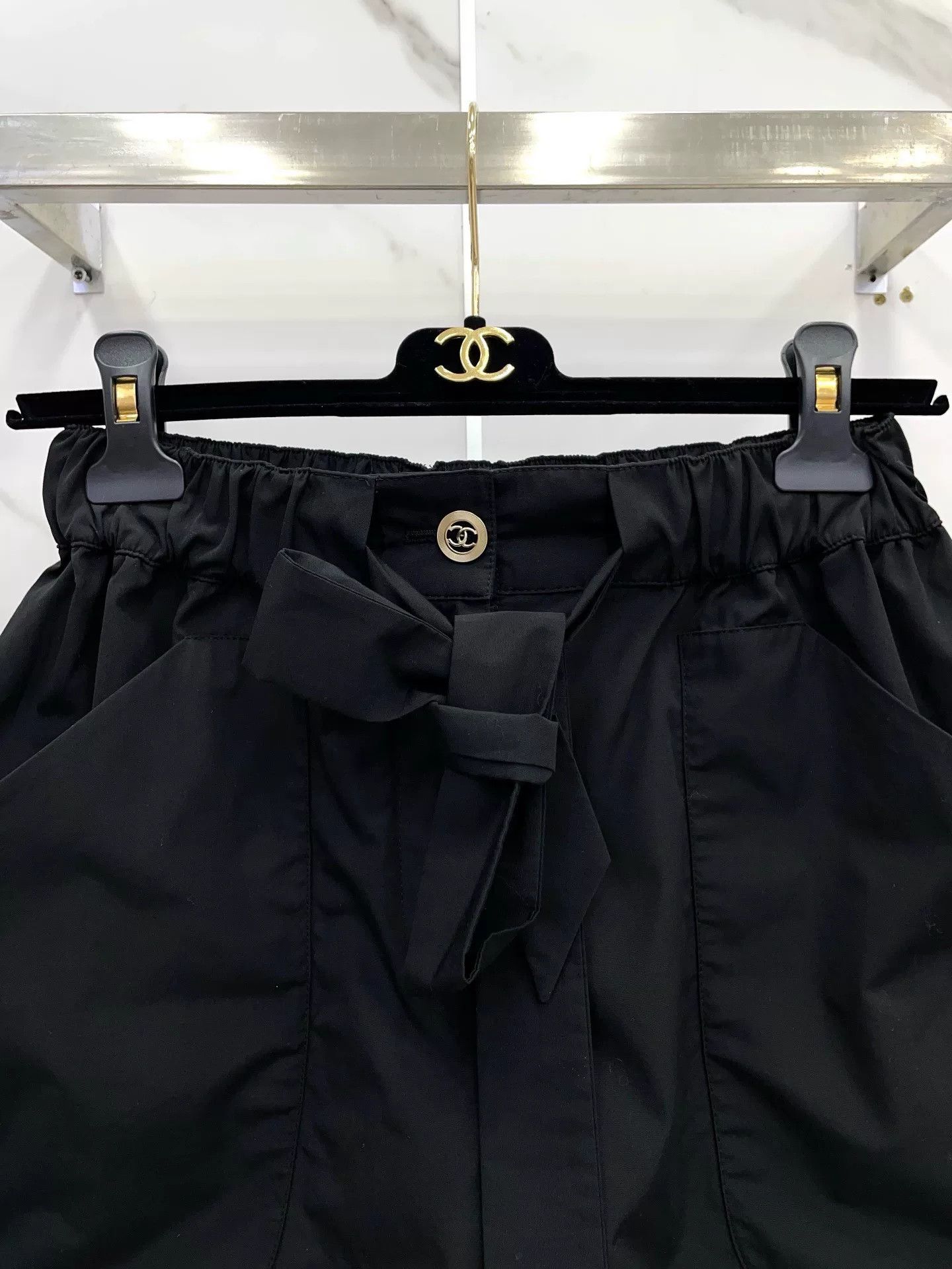 Chanel Chanel Black Tulle Bow Tie Shorts Size 34" / US 12 / IT 48 - 3 Thumbnail