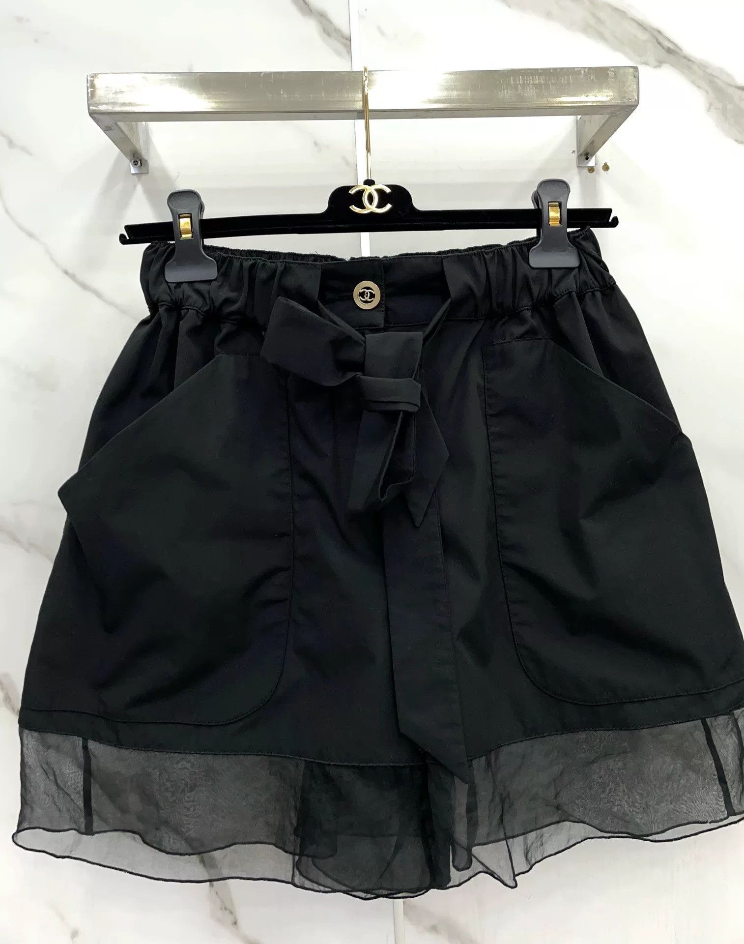 Chanel Chanel Black Tulle Bow Tie Shorts Size 34" / US 12 / IT 48 - 4 Thumbnail
