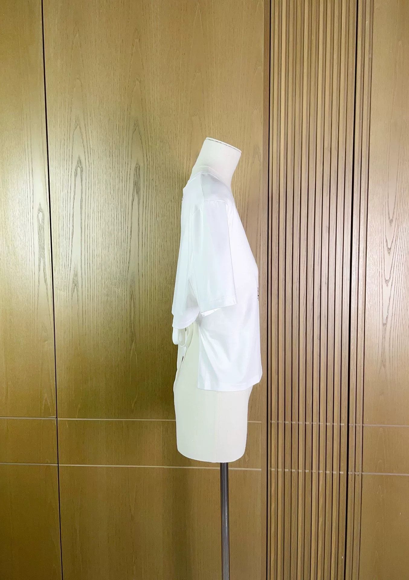 Chanel Chanel 22C White Dove Embroidery Tie T-shirt Size S / US 4 / IT 40 - 6 Thumbnail